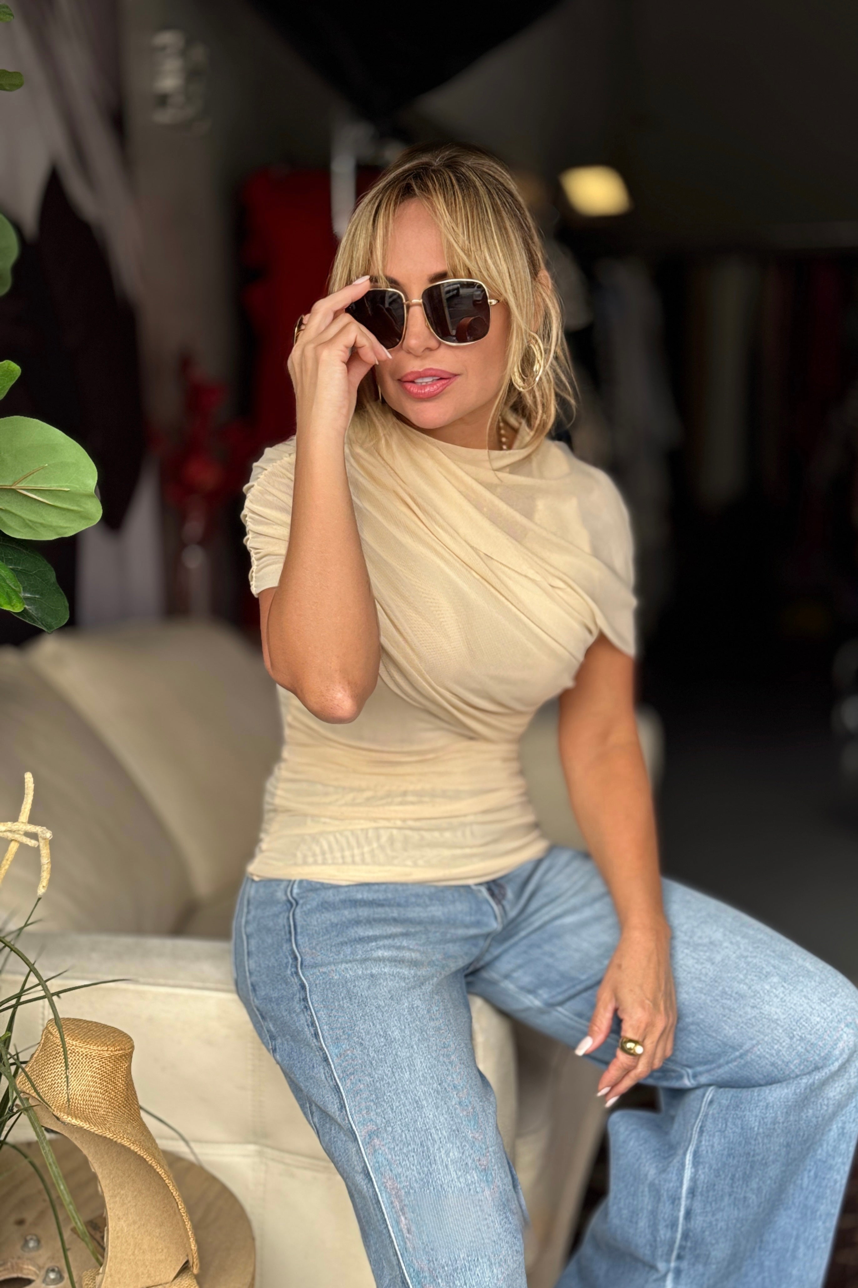 Mesh Mock Neck Ss Sleeve Top