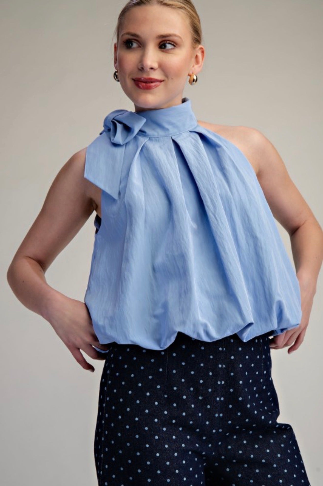 BOW HALTER BUBBLE TOP