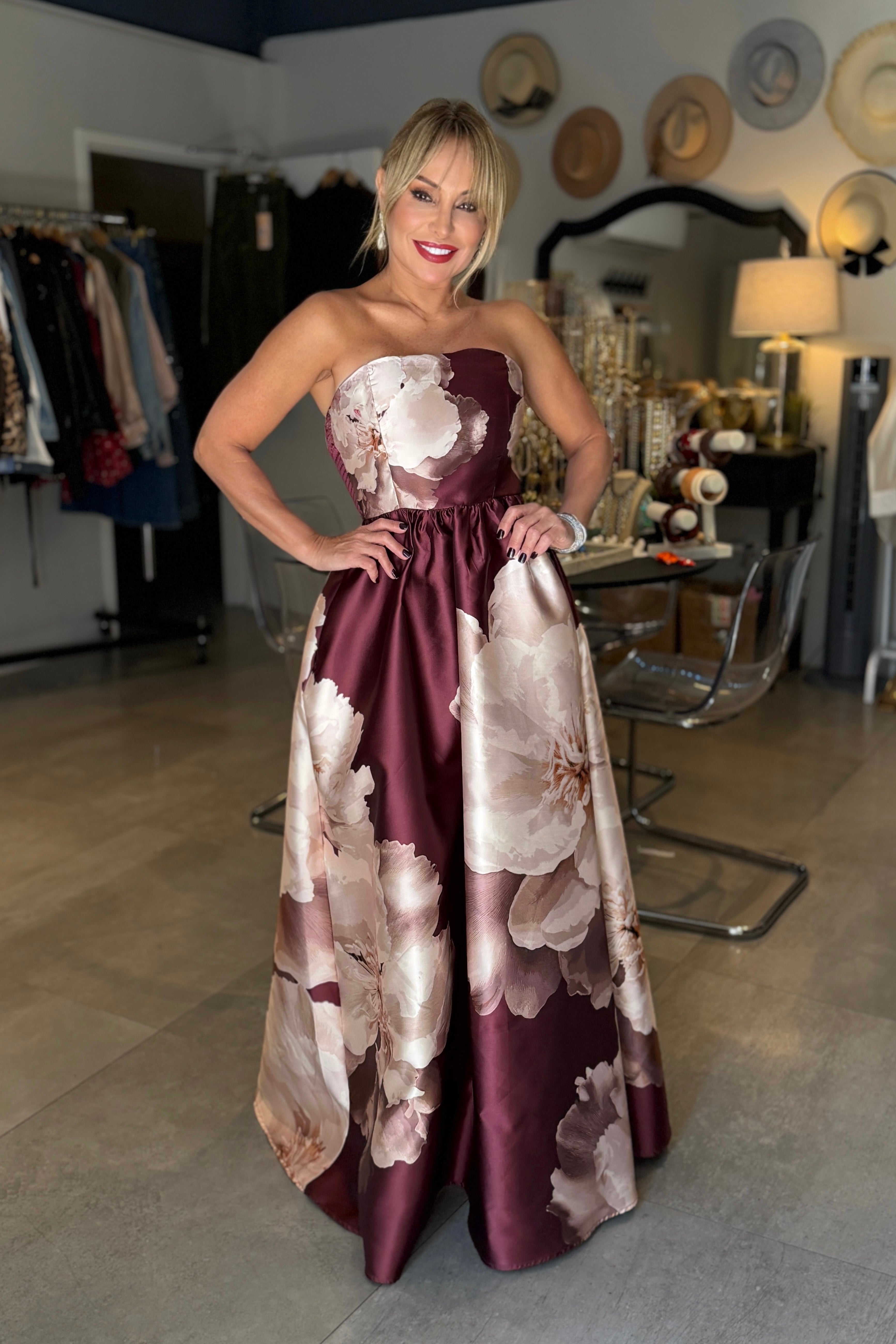 A Printed Flowers Maxi Dress