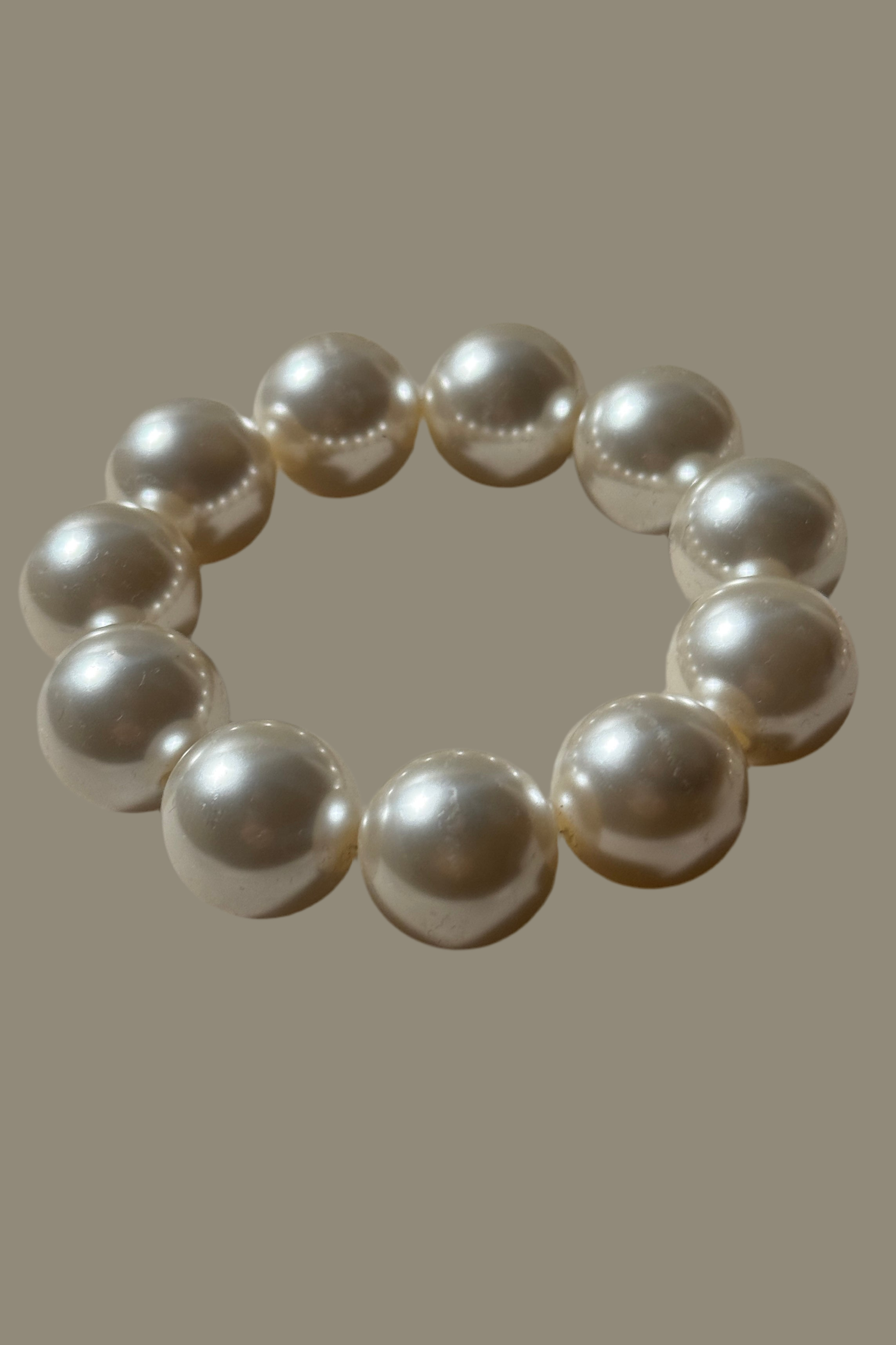 GIGI PEARLS BRACELET