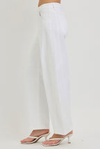 HIGH-RISE WHITE BARREL JEANS