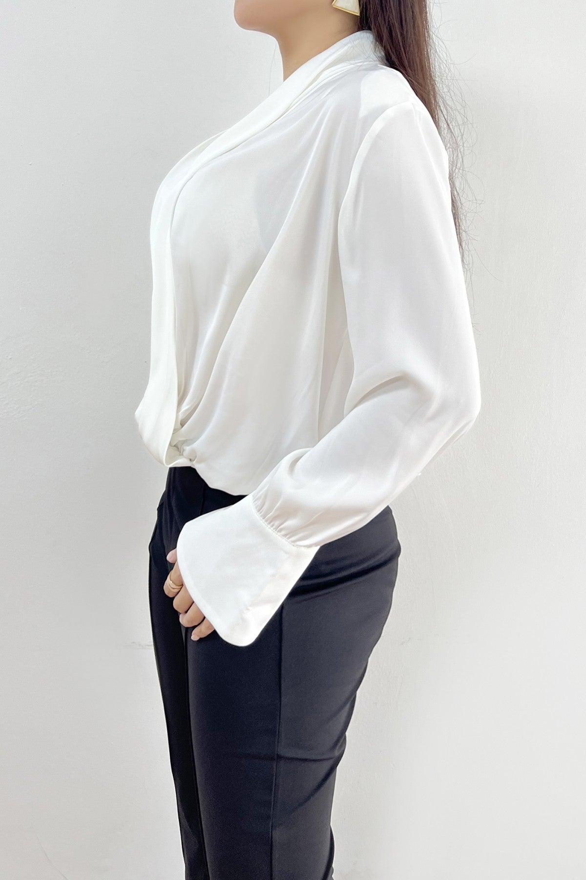 MERLINA BLOUSE