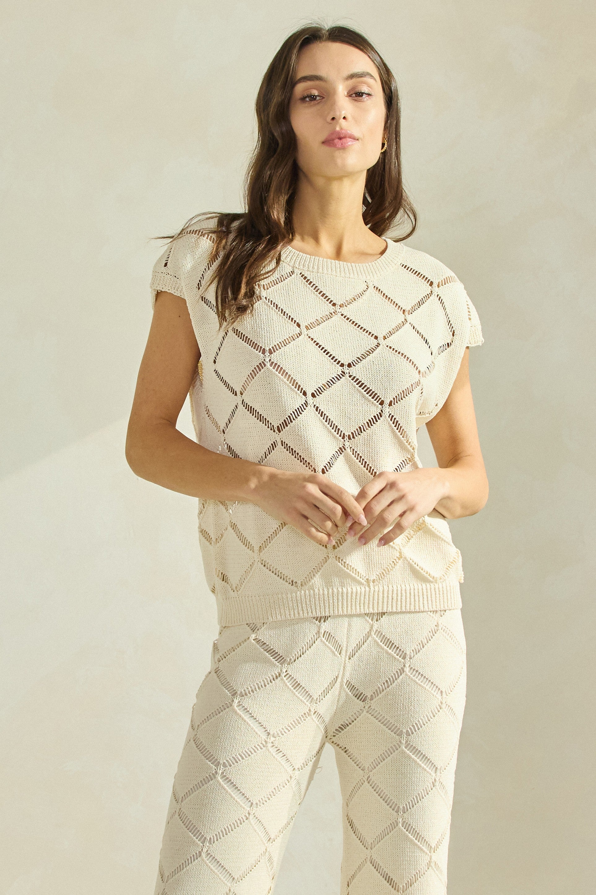 DIAMOND OPENWORK KNIT TOP BLOUSE