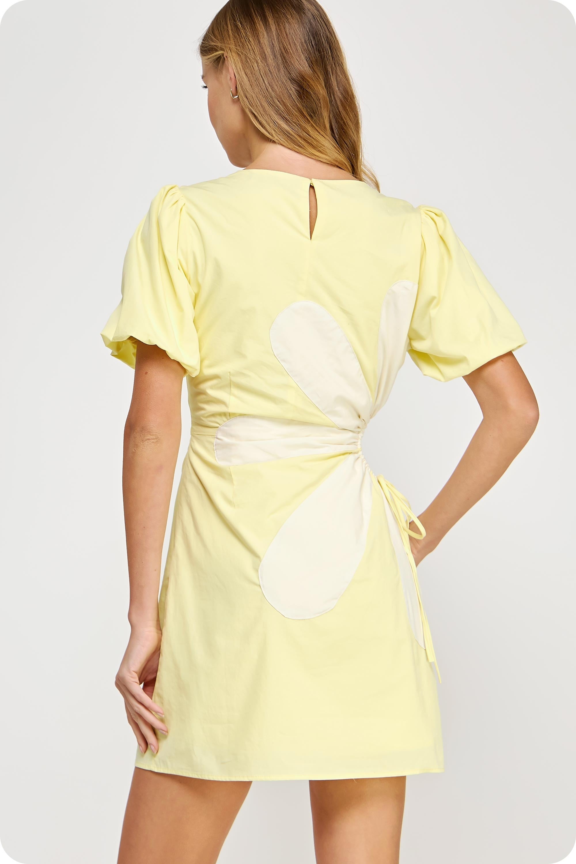 FLOWER DETAIL DRESS