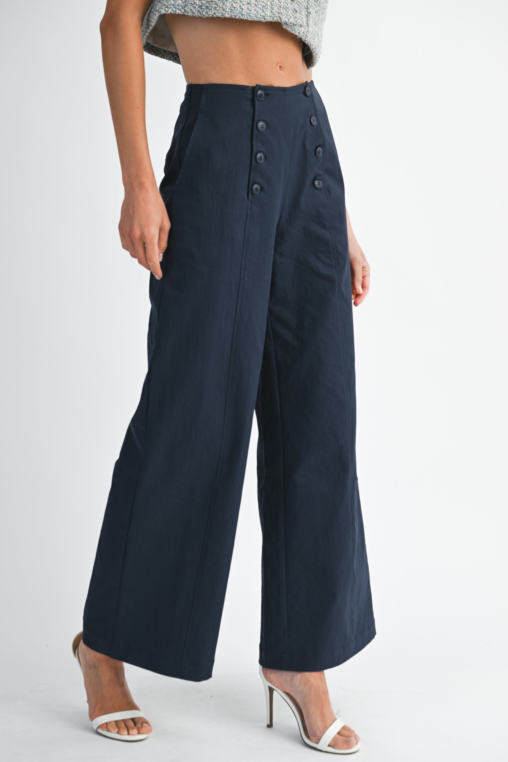 FRONT BUTTON DETAIL WIDE LEGS PANT