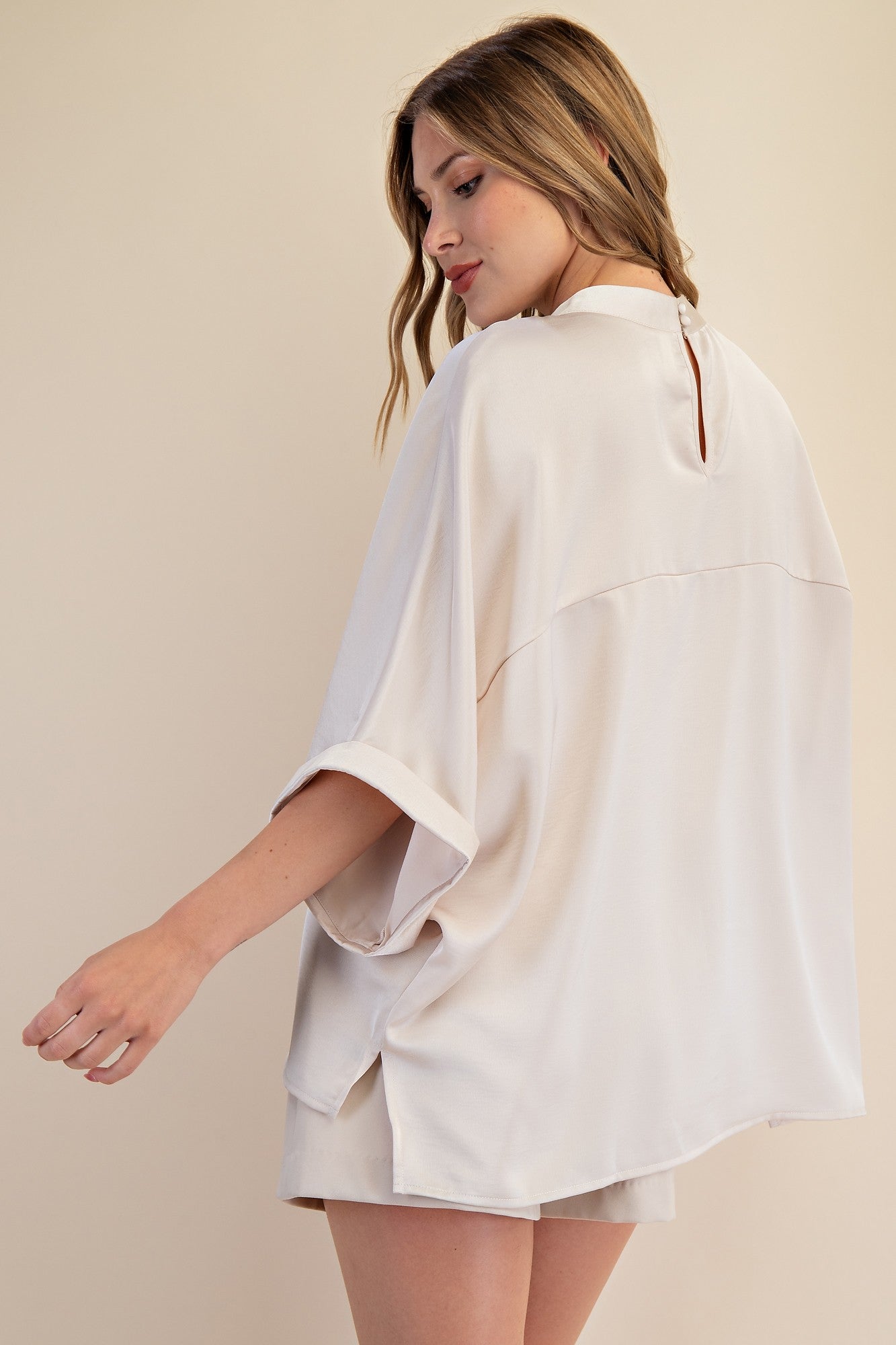 PAMELA SOLID OVERSIZED TOP BLOUSE