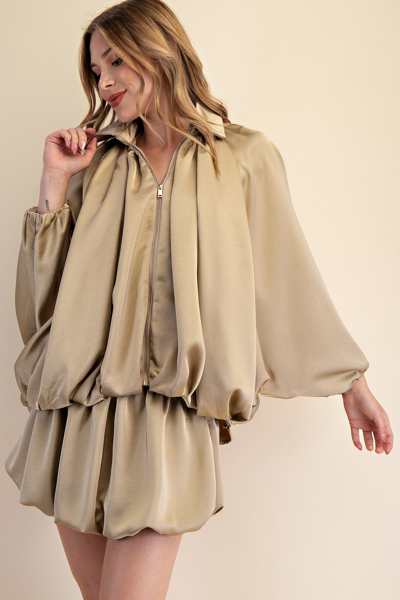 Gloria Puffed Bomber Blouse Jacket