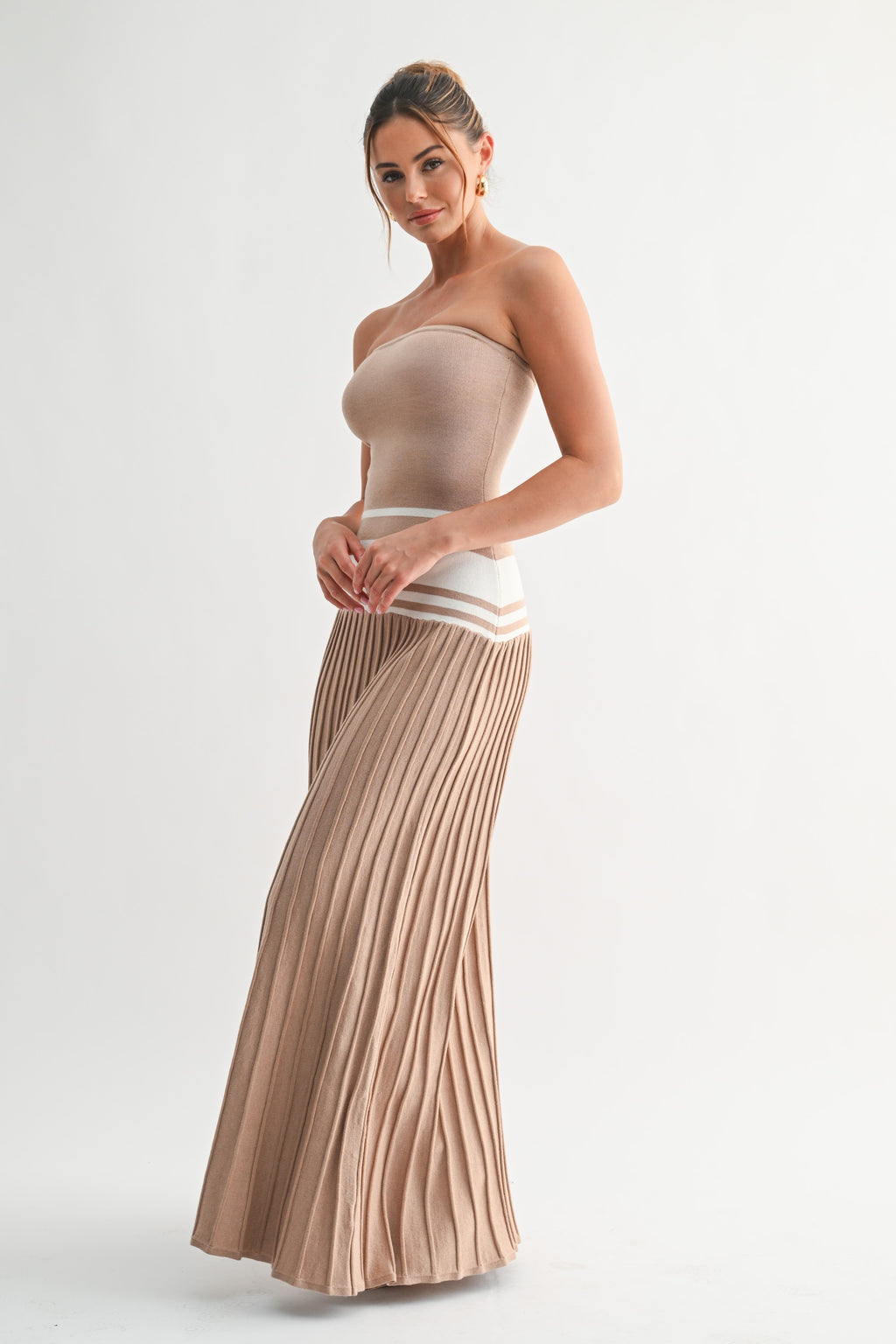 Sculpted Pleat Knit Maxi Dress
