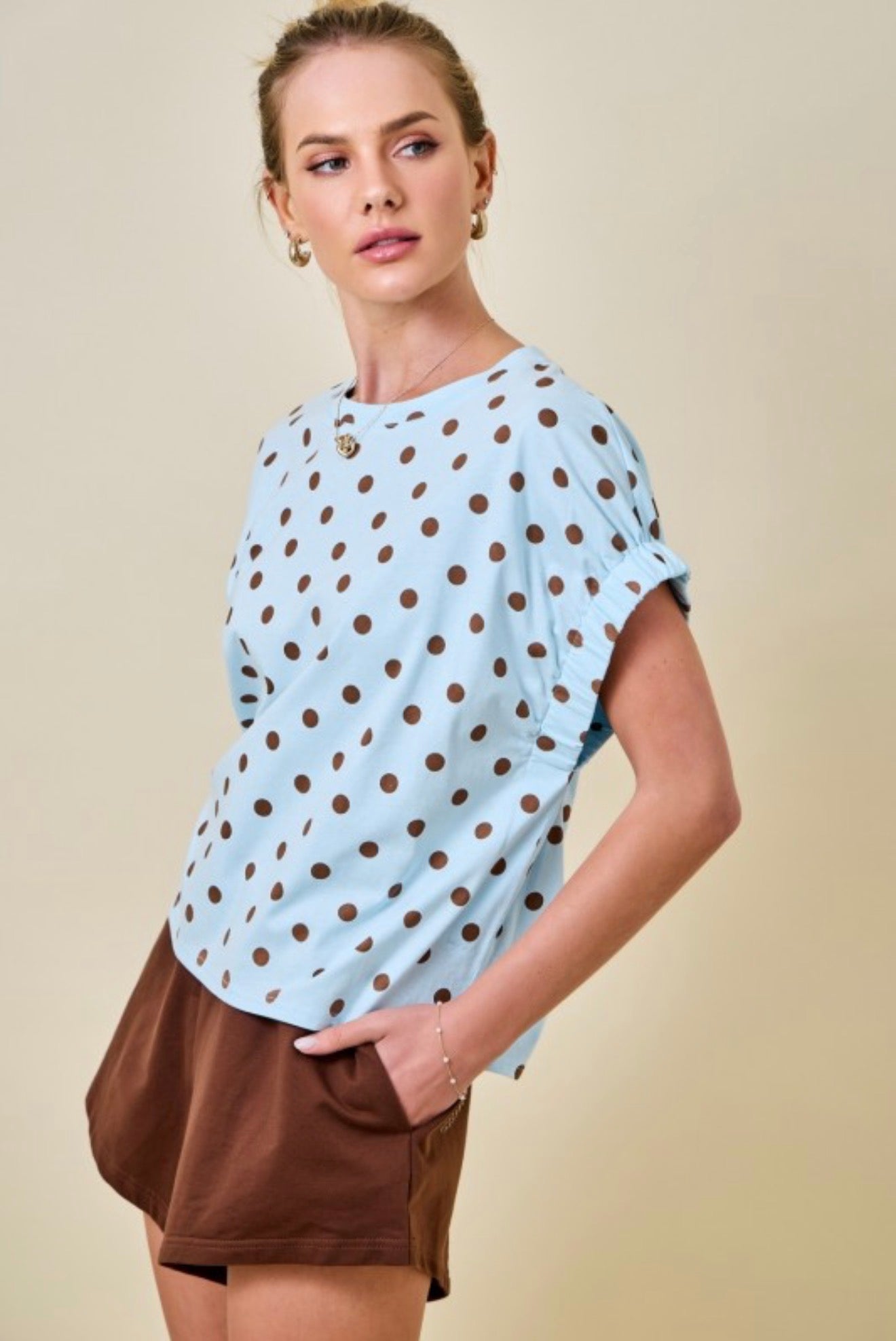 MOCHA POLKA DOT T-SHIRT