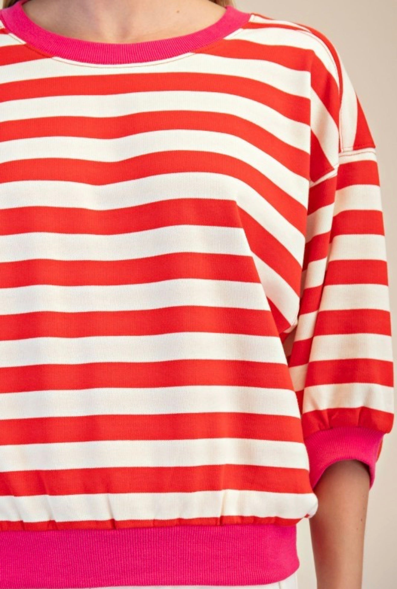 STRIPED PUFF SLEEVE TOP