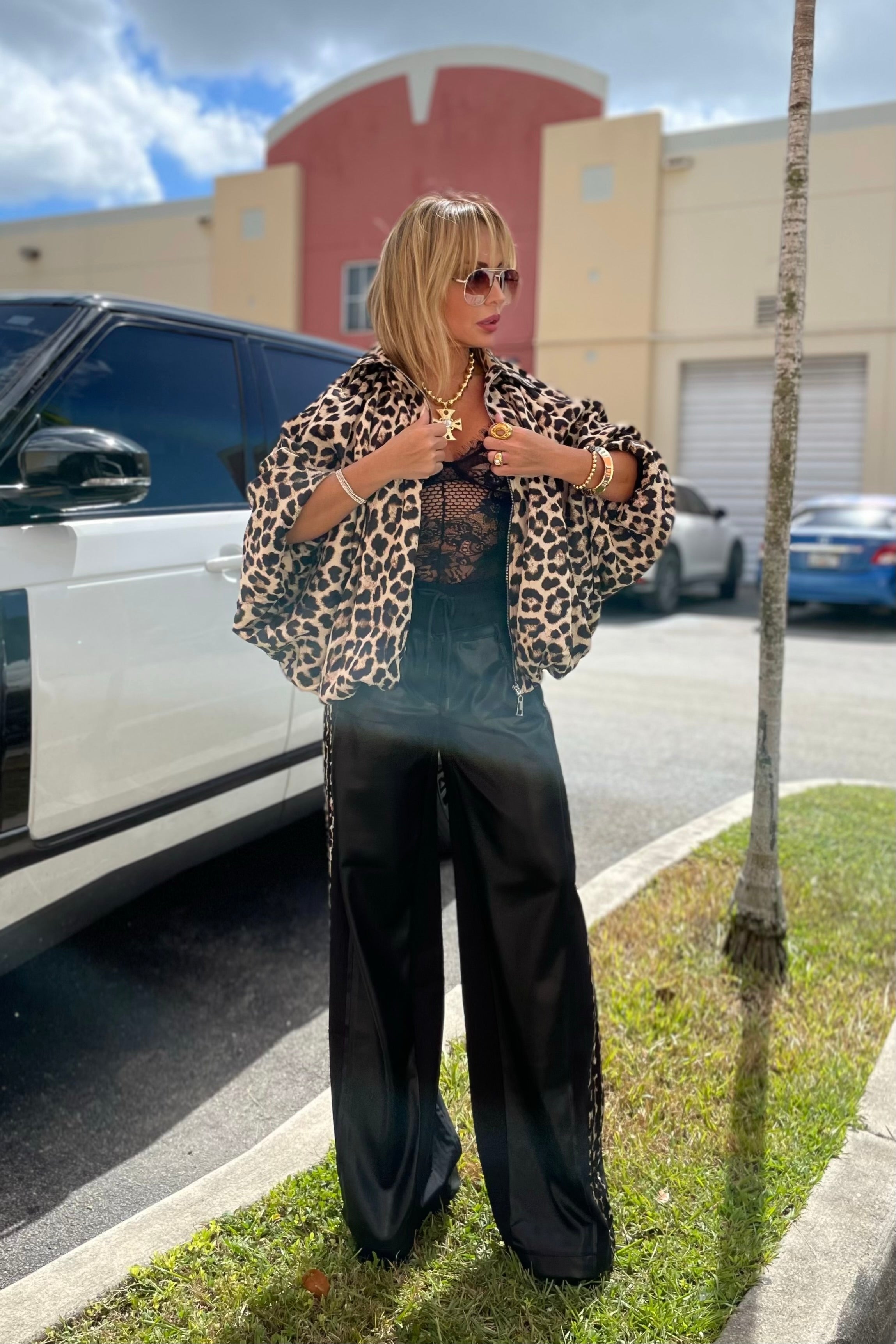 EXCLUSIVE ANIMAL PRINT JACKET