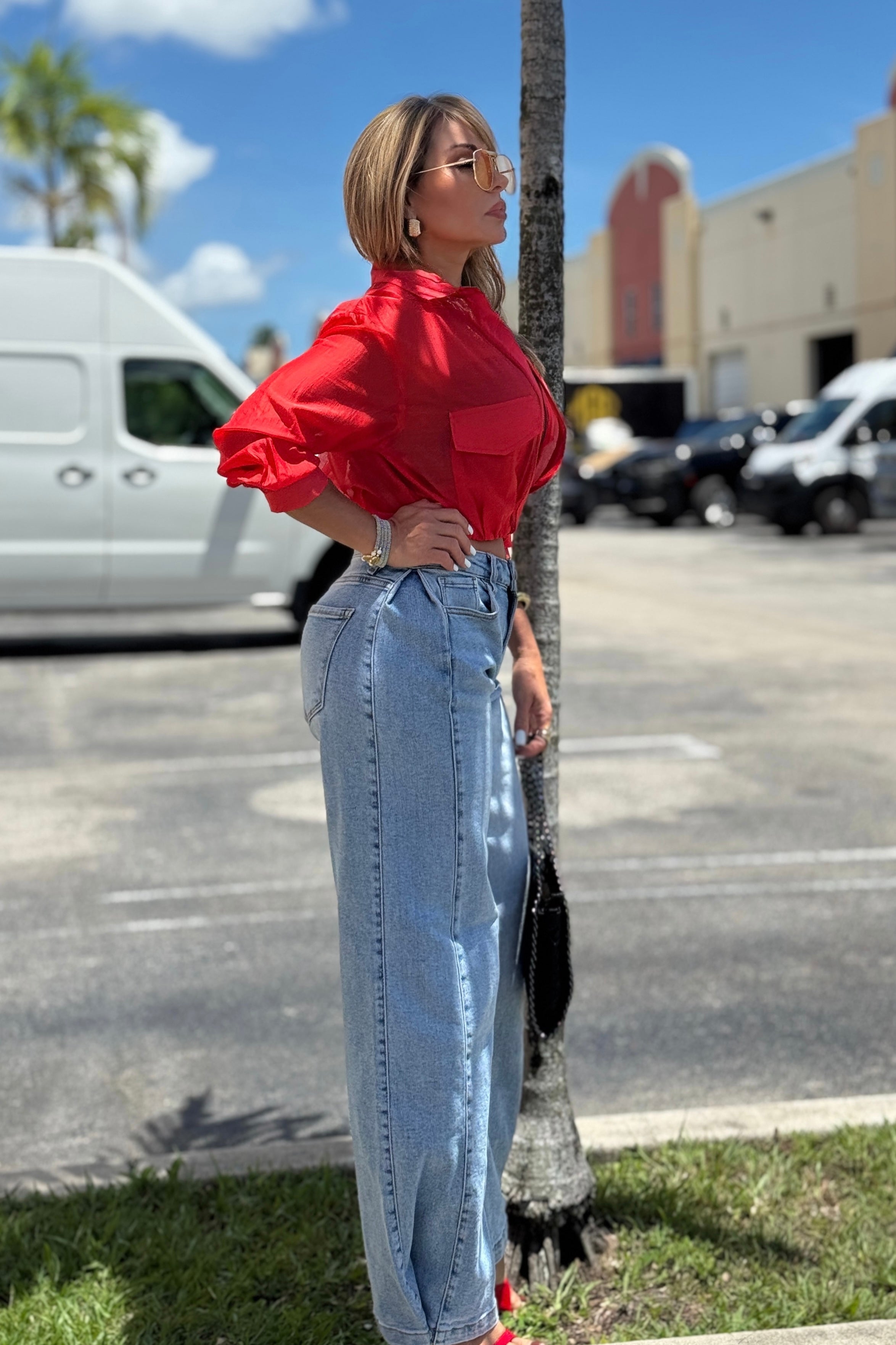 Mid Rise Wide Barrel Transferable Leg Snap Jean