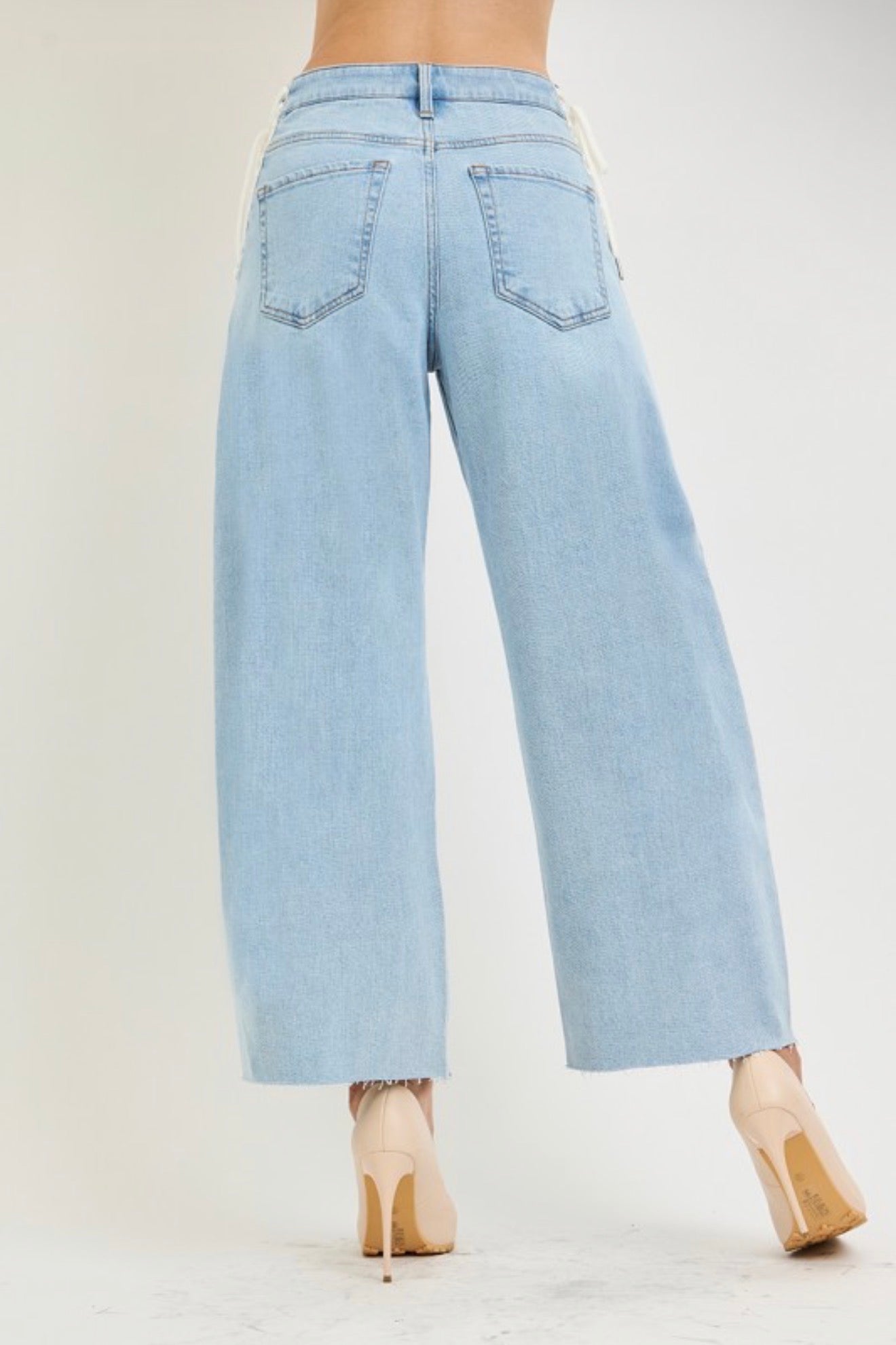 RISEN LACE UP BARREL JEANS