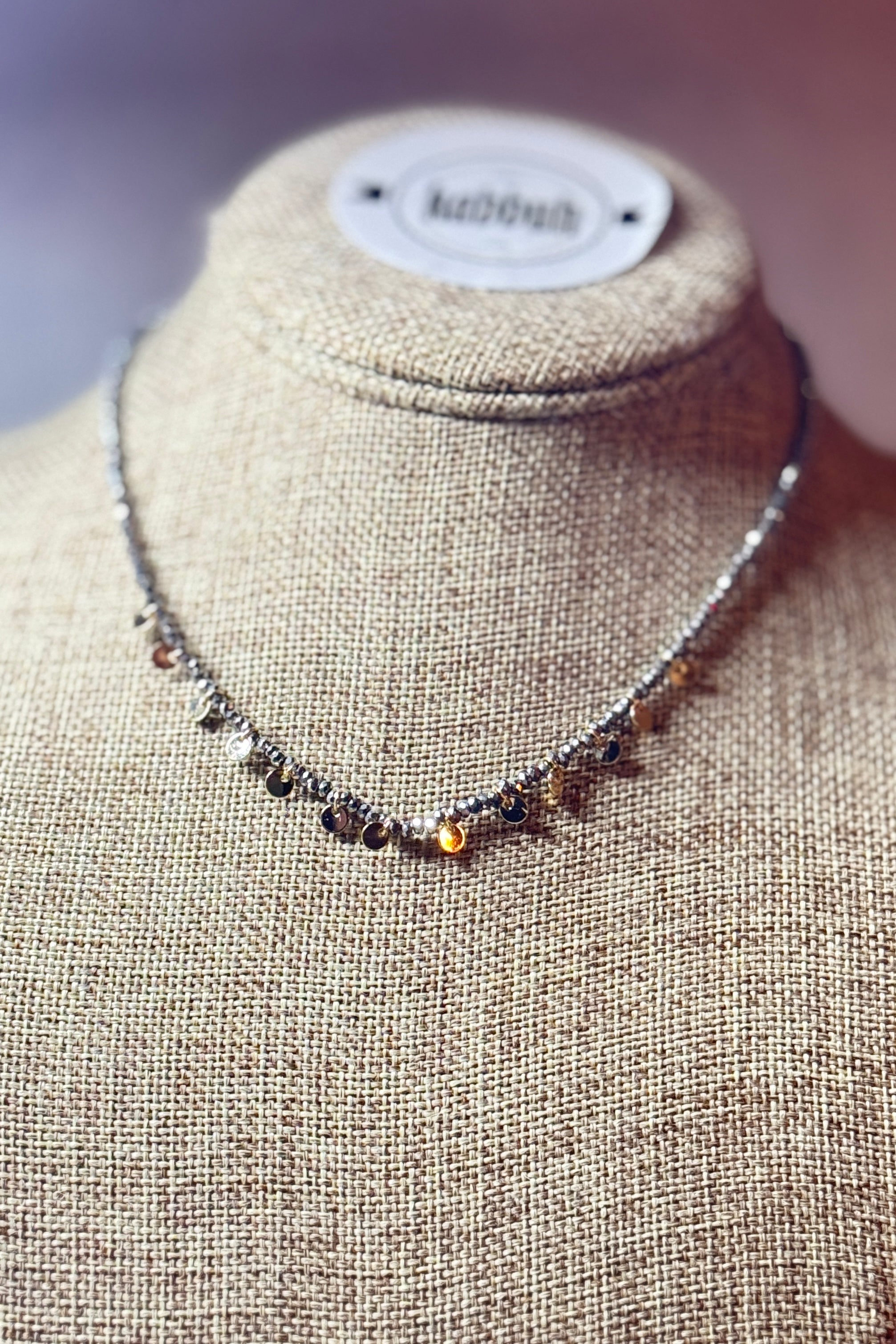 DORIS NECKLACE