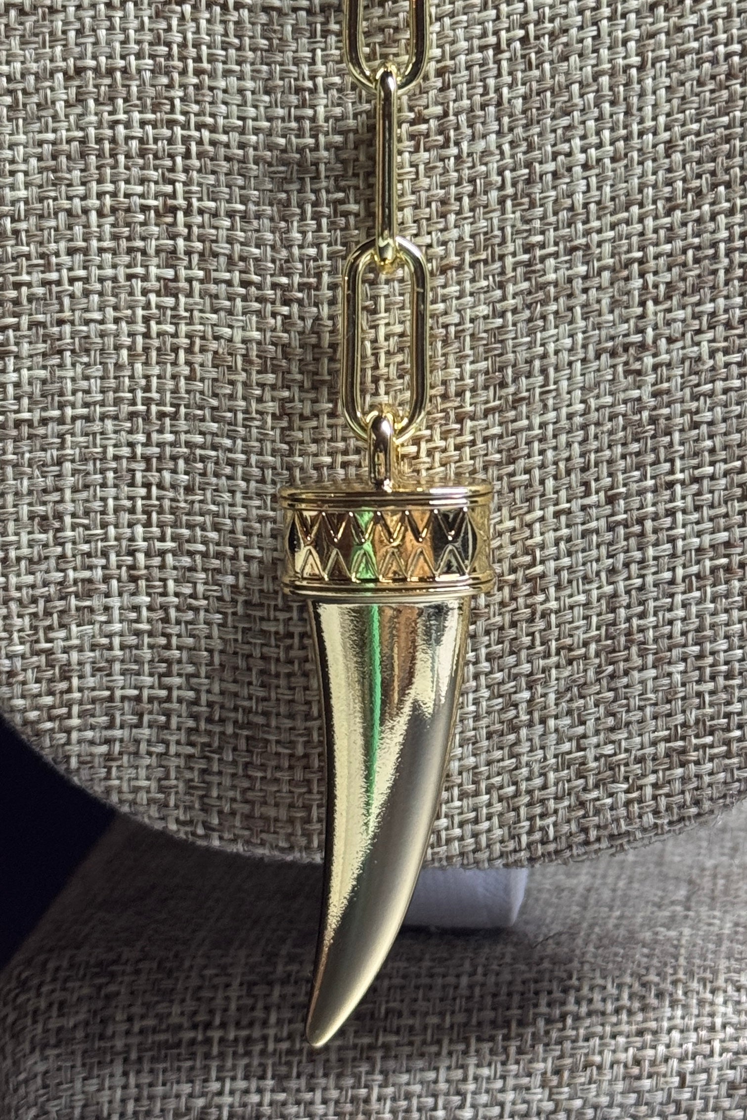 COLMILLO NECKLACE