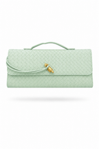 WOVEN CHIC CLUTCH BAG
