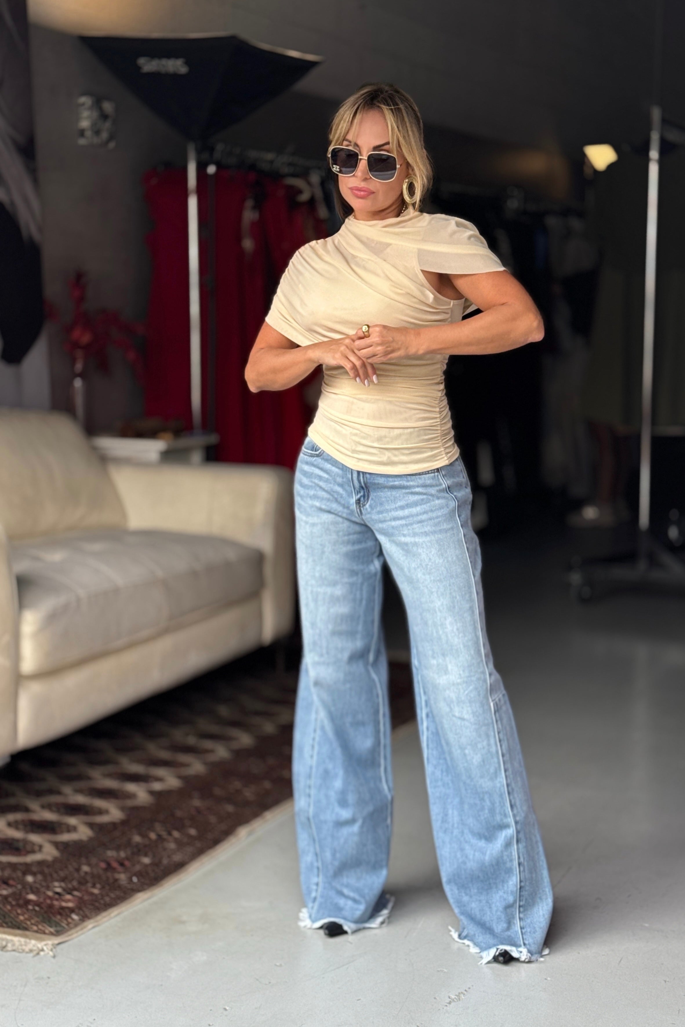 Mesh Mock Neck Ss Sleeve Top