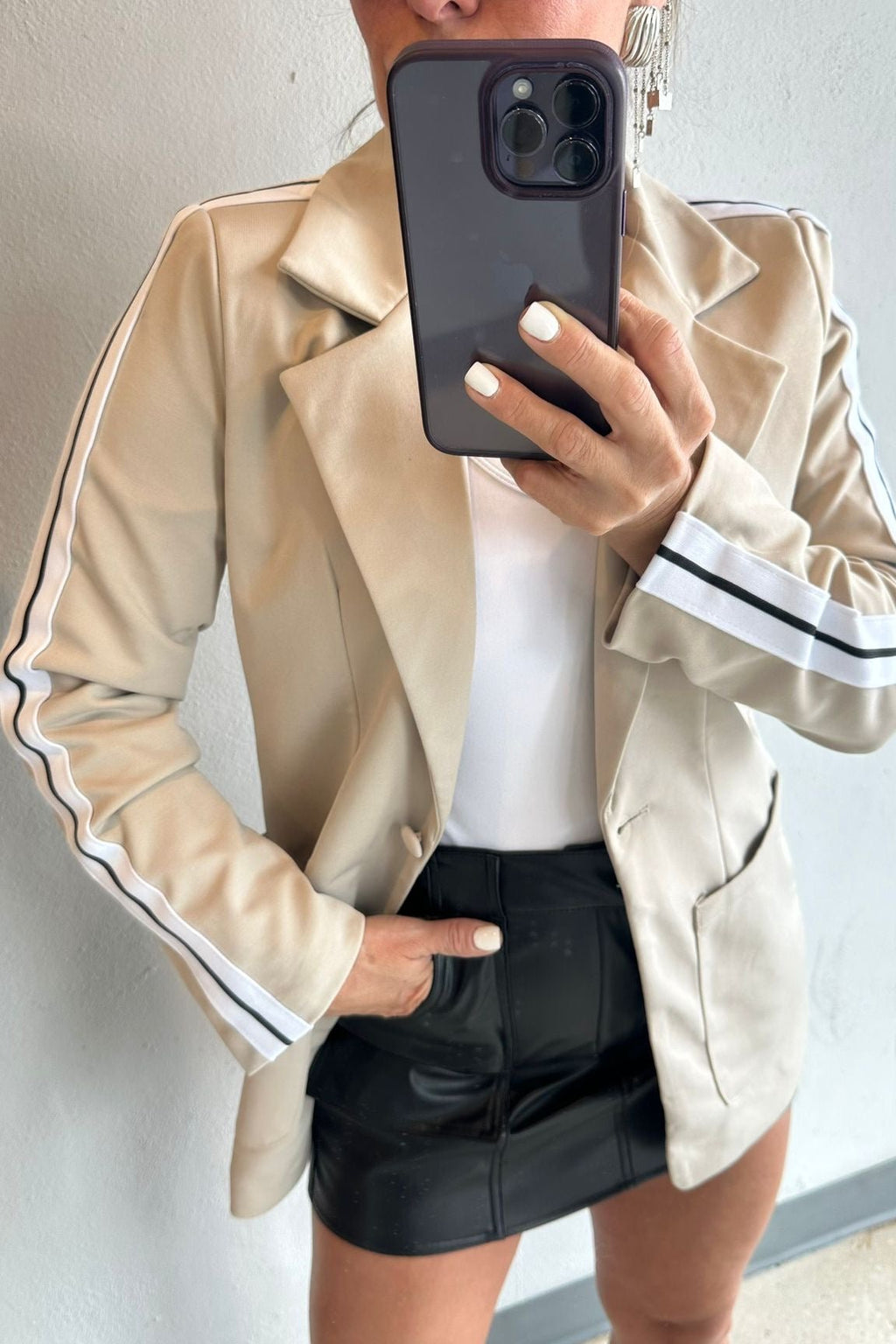 PAULINA BLAZER