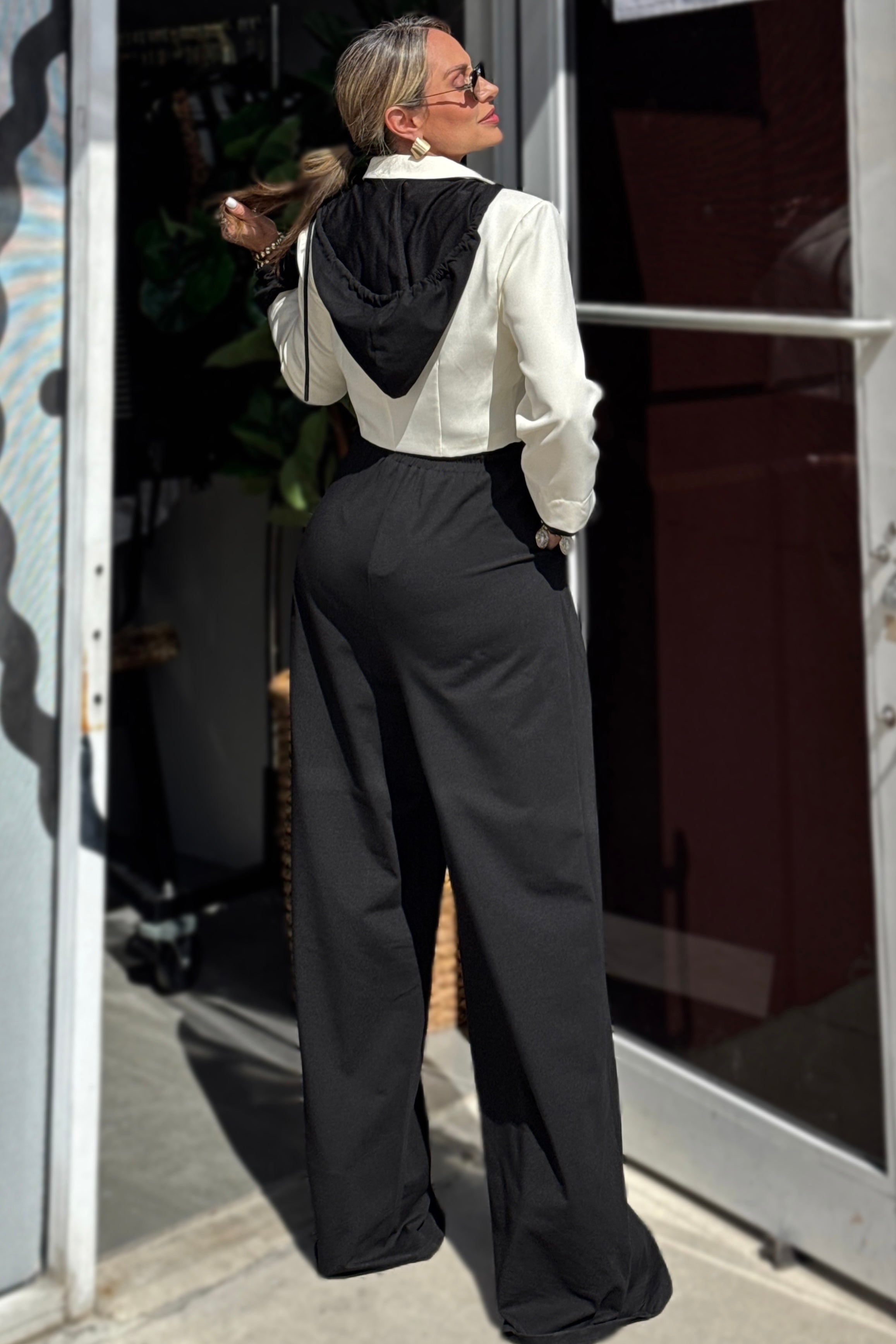 CAPSULE TWO PIECES SET