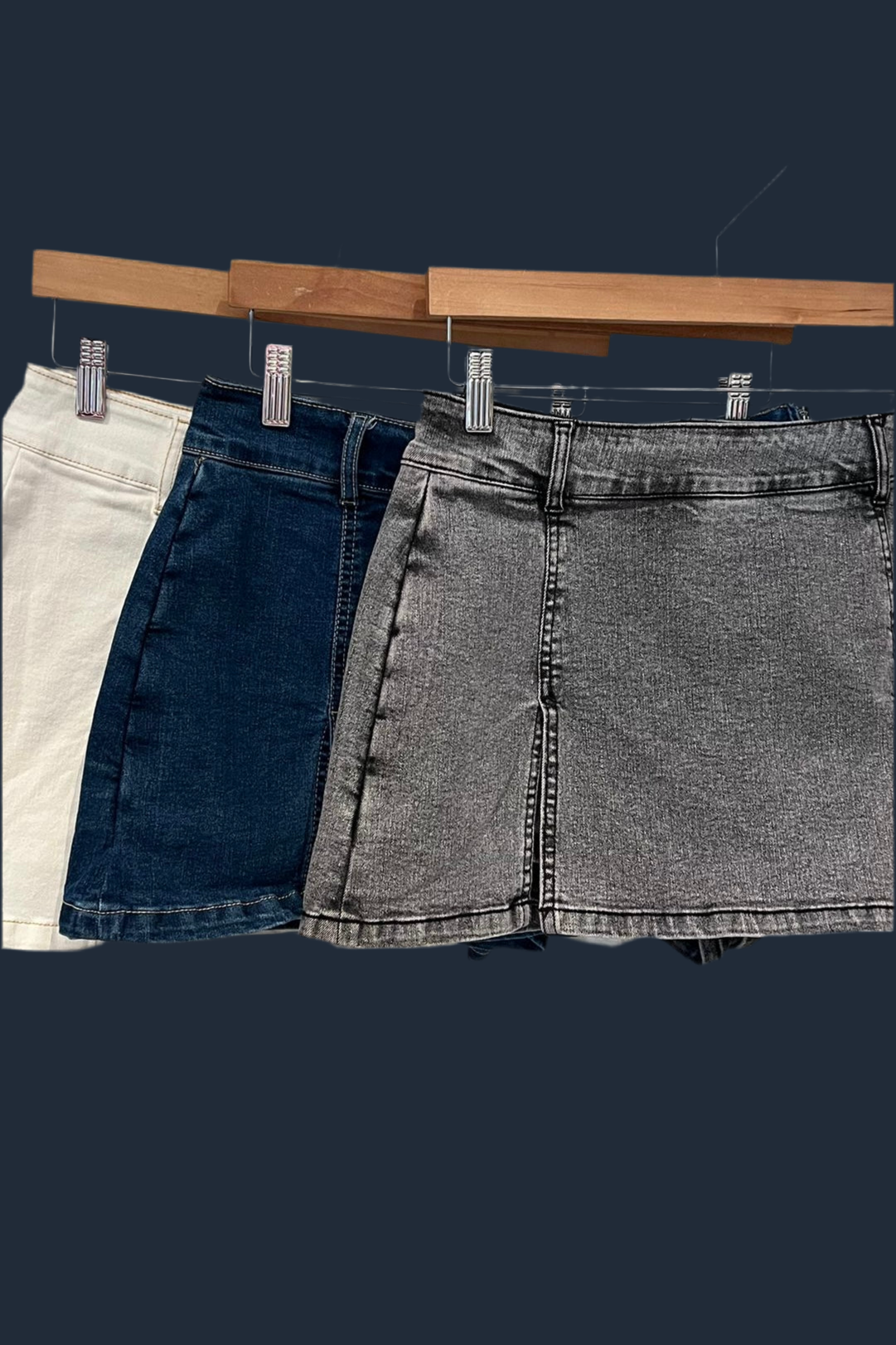 DOUBLE SIDE SHORT AND SKIRT