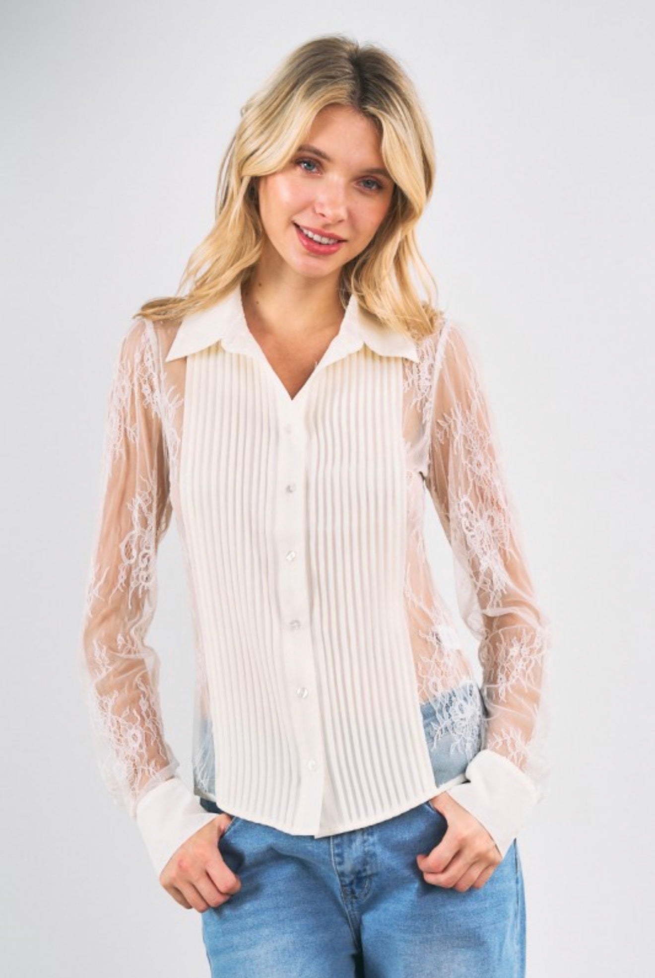 LACE PANEL PLEATED SHIRT