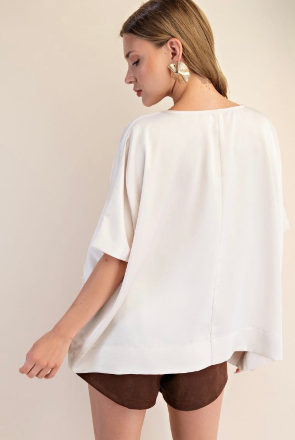 OVERSIZED SATIN BLOUSE