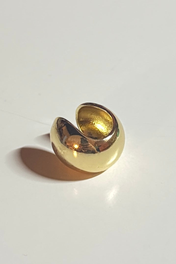 BASIC ELEGANT EARCUFF