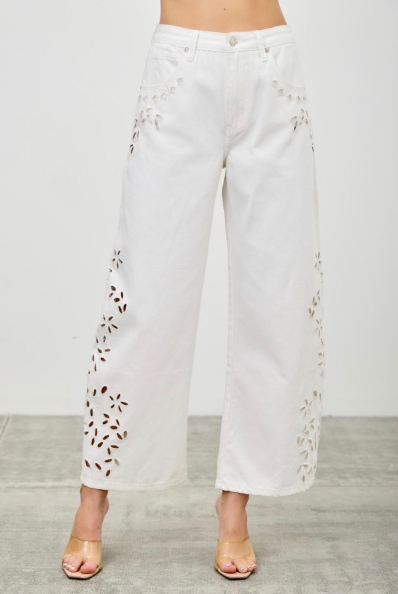 BARREL EYELET JEANS