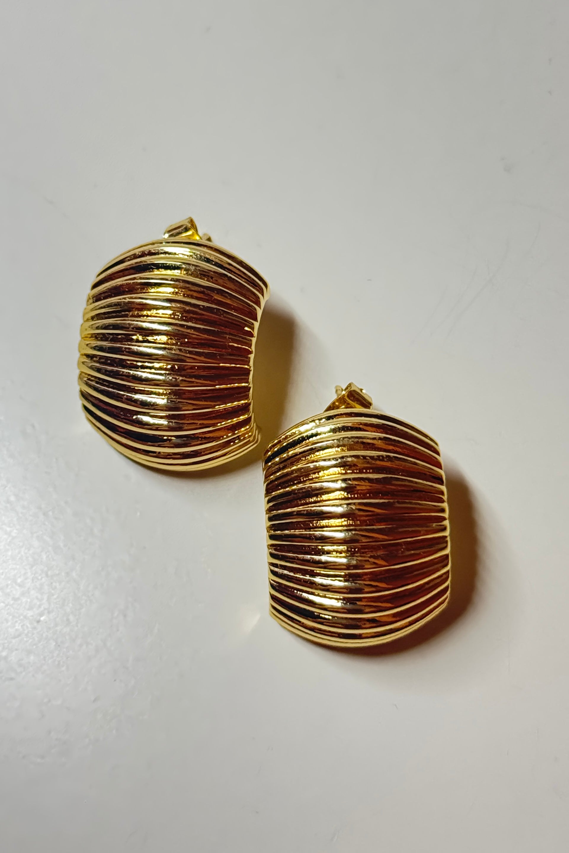 VICTORIA EARRINGS