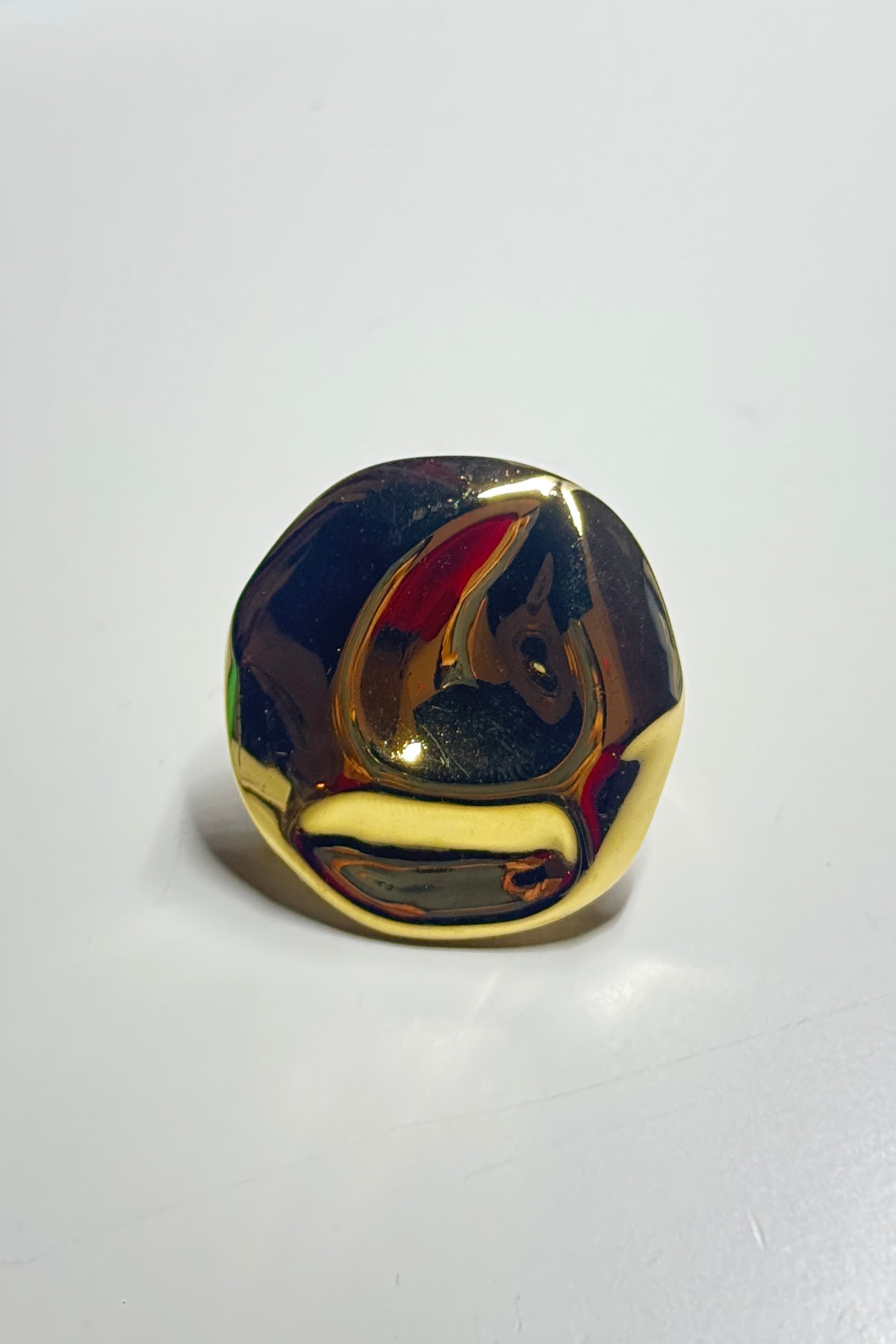 CIRCLE ABSTRACT GOLD RING