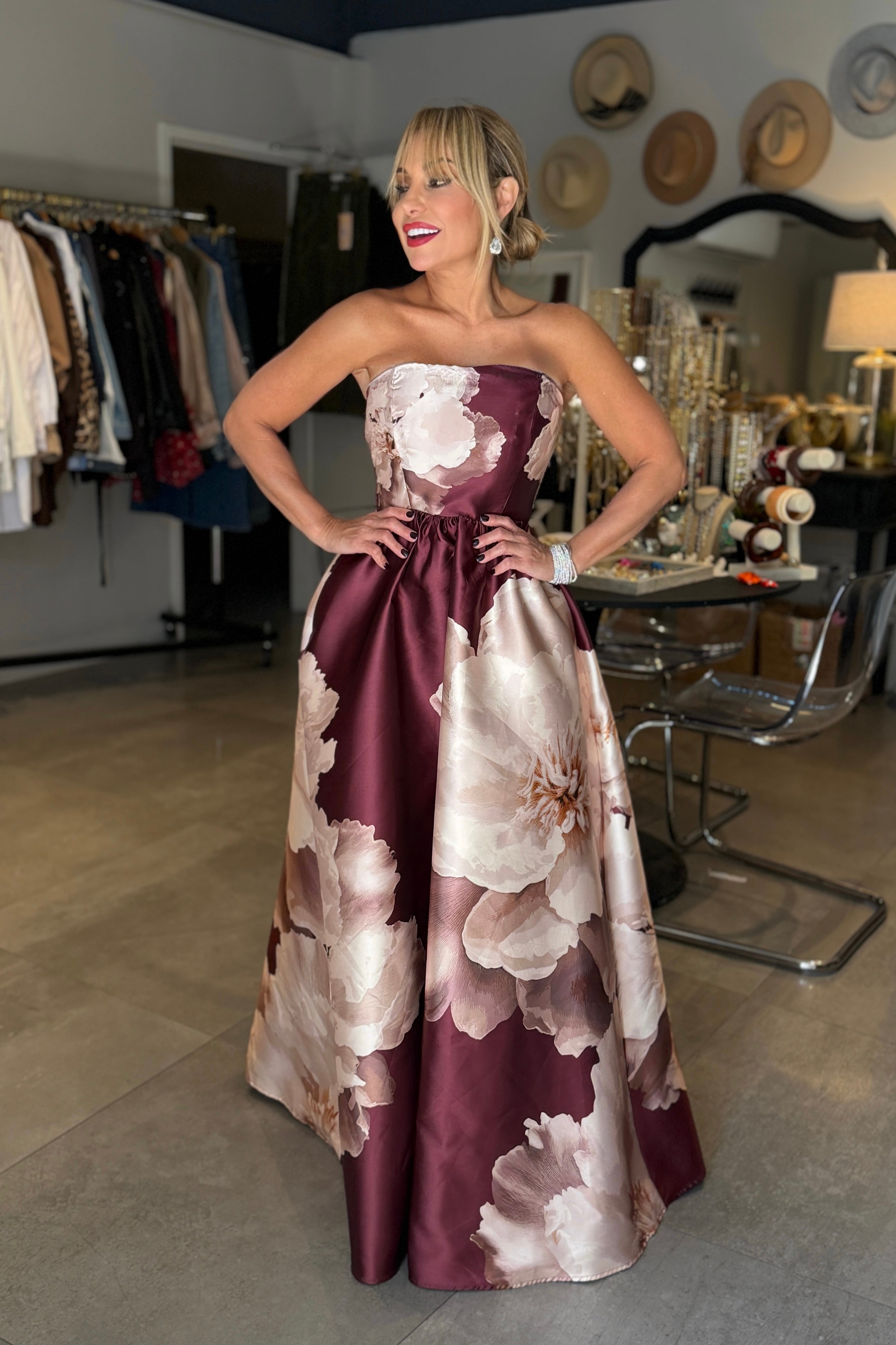 A Printed Flowers Maxi Dress