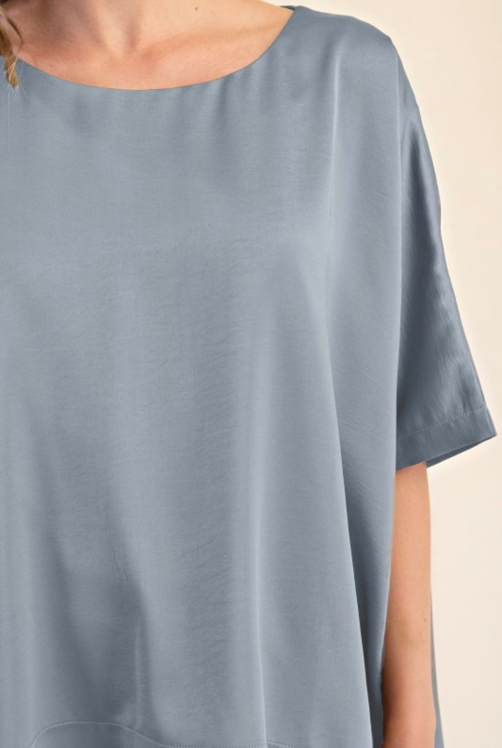 OVERSIZED SATIN BLOUSE