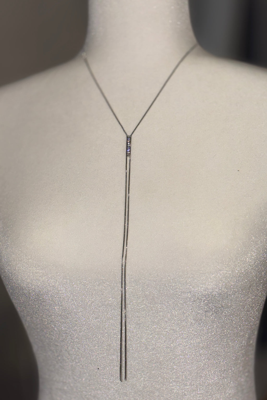 RENATTA LONG NECKLACE