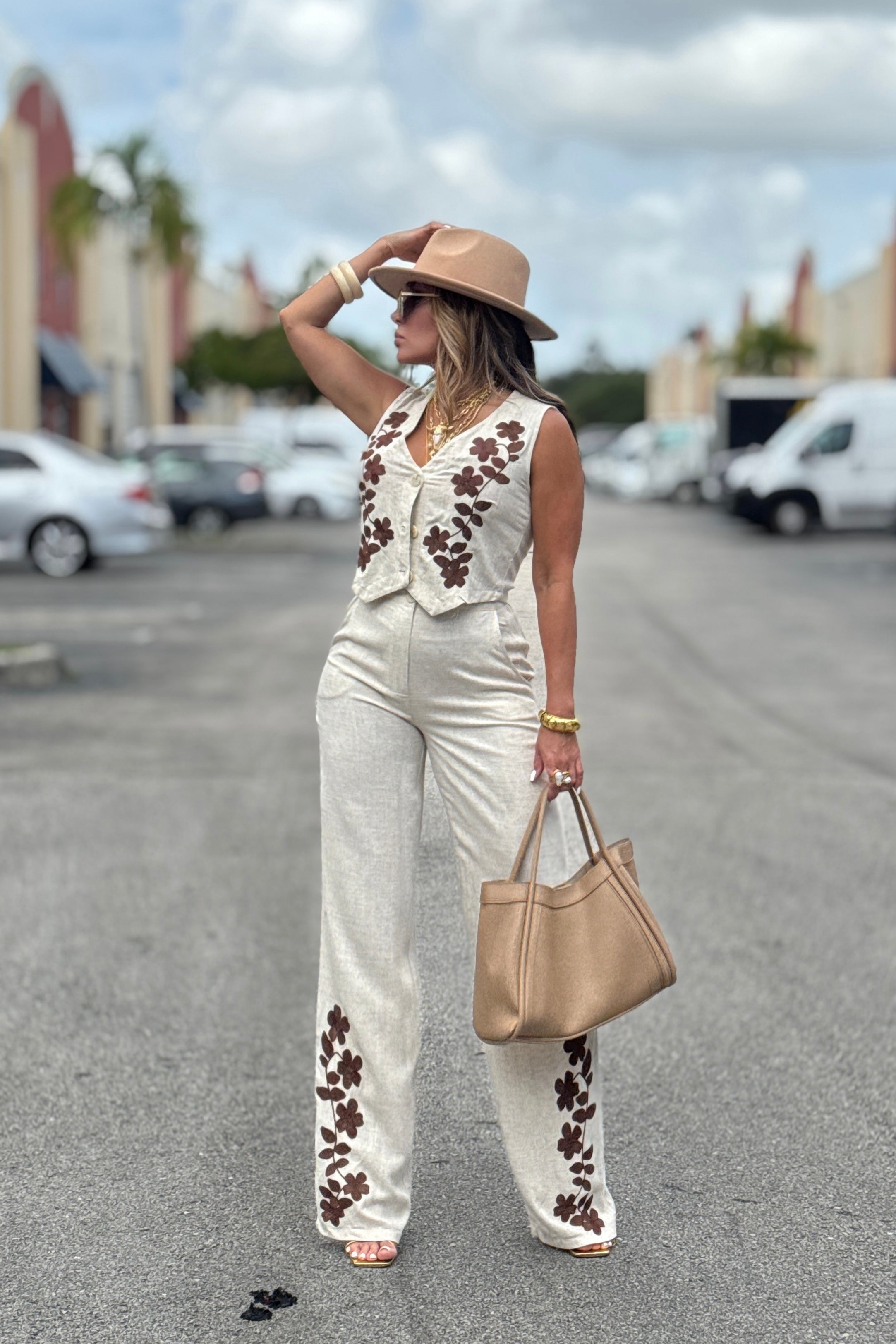 MOCCA FLOWERS TWO PIECES SET