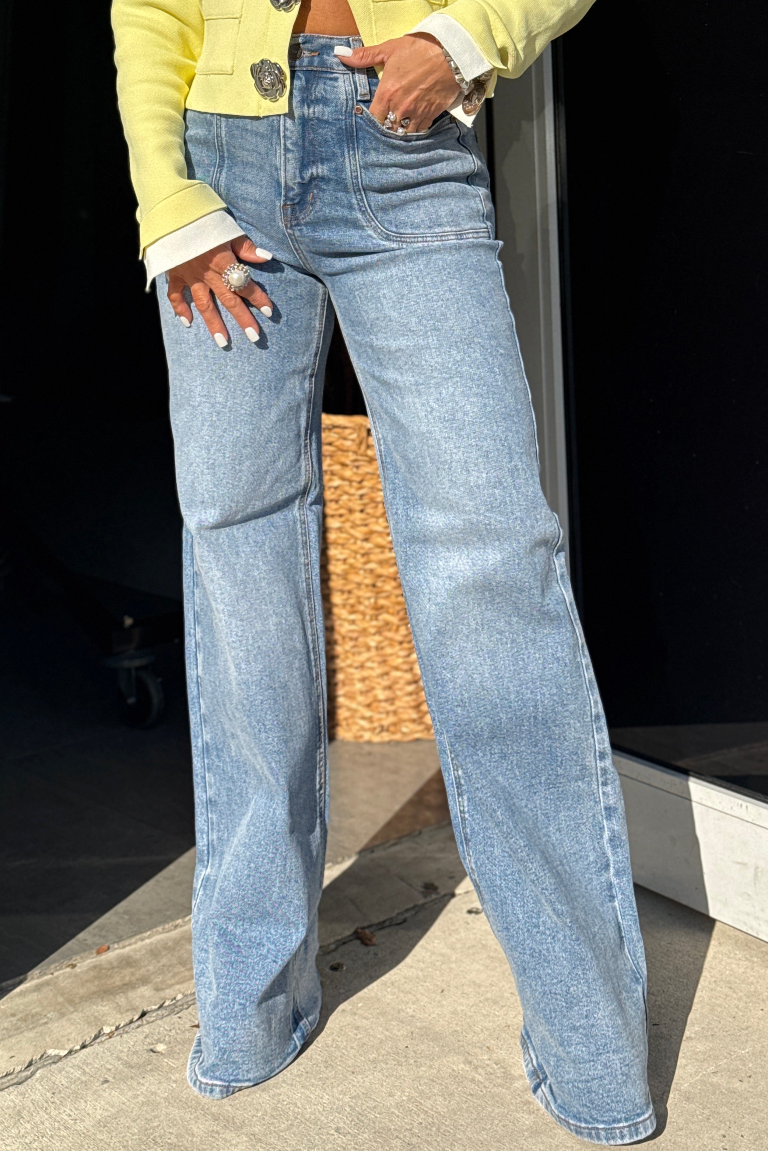 VIBRANT FIORELLA JEAN