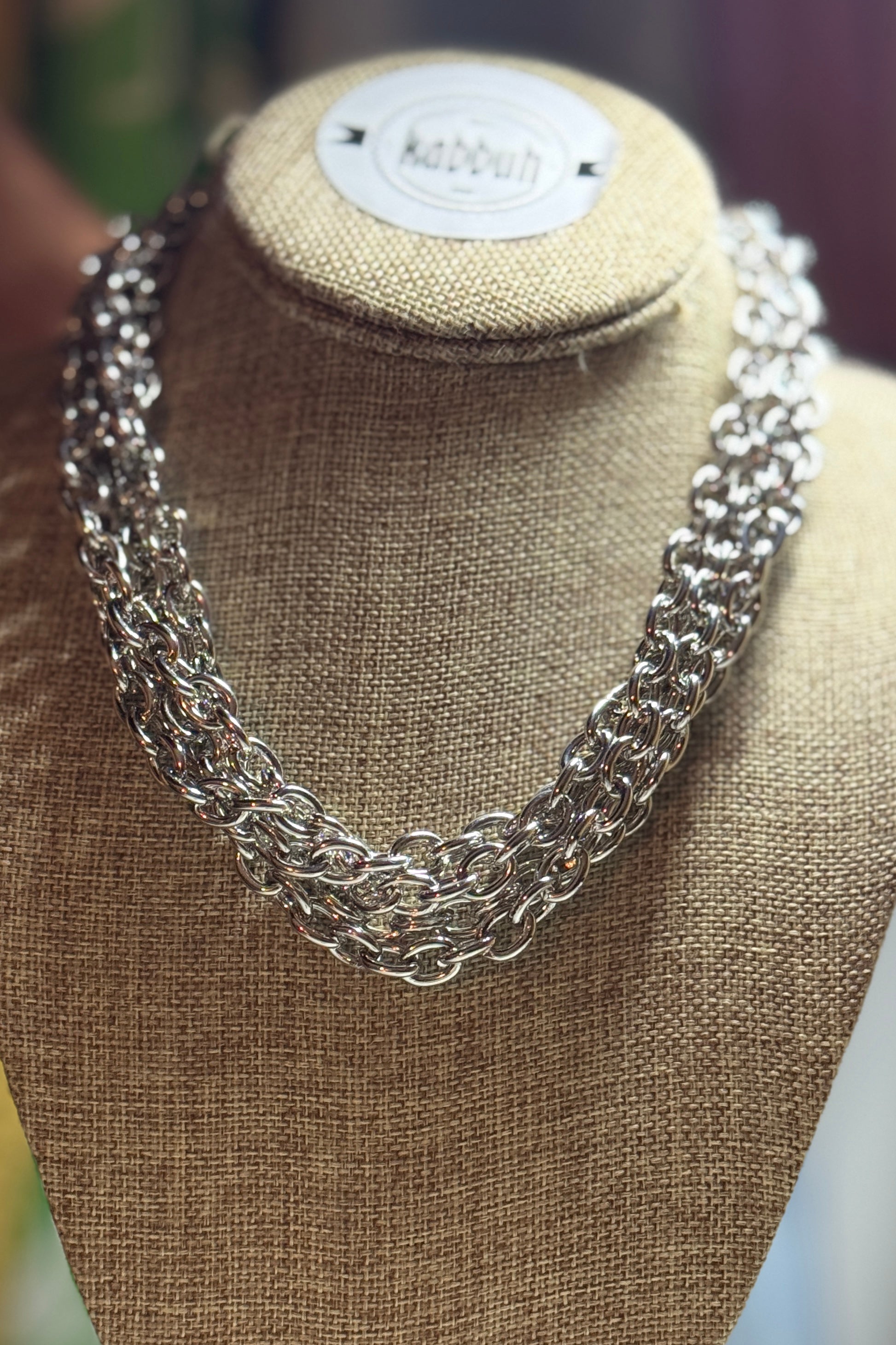 KARINE NECKLACE
