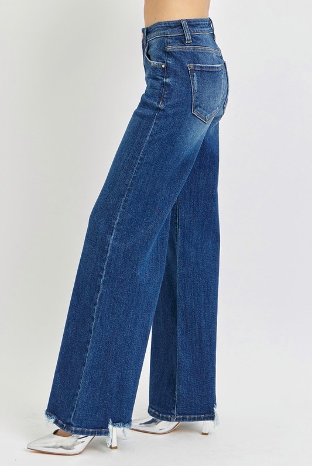 RISEN STRETCH WIDE LEG JEANS