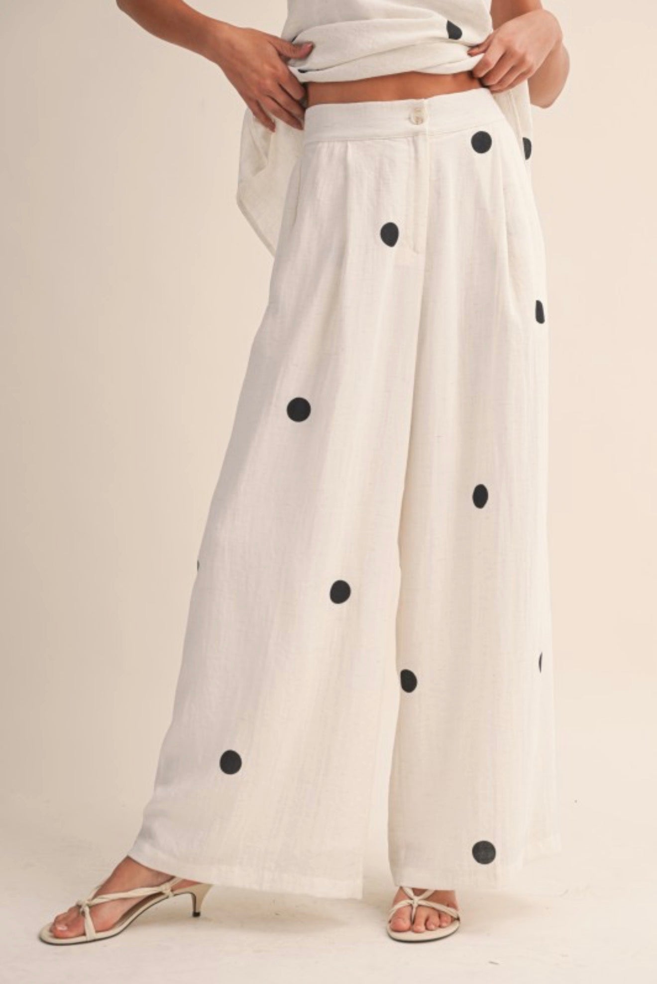 POLKA DOT BREEZE TWO PIECES SET