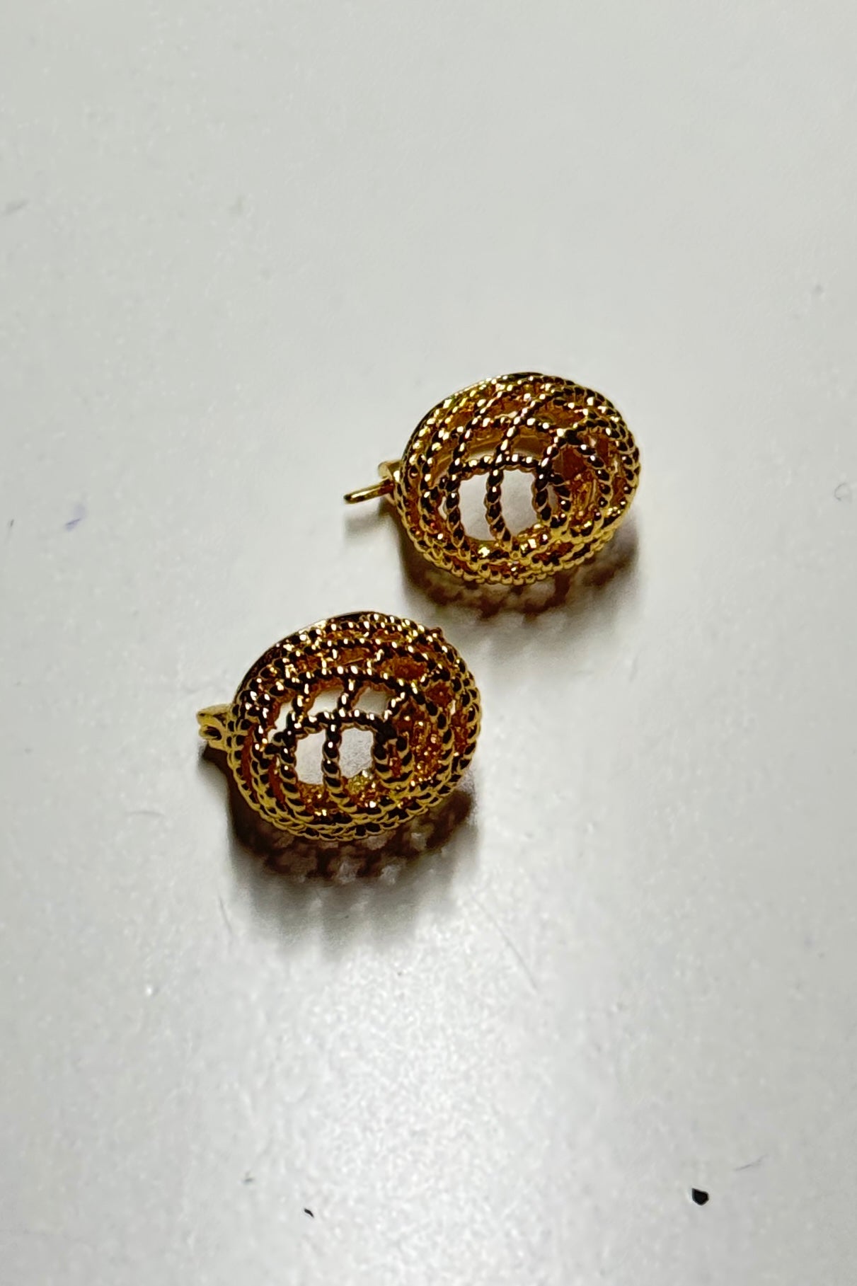 BEST SELLER SHINNY KABBUH EARRINGS