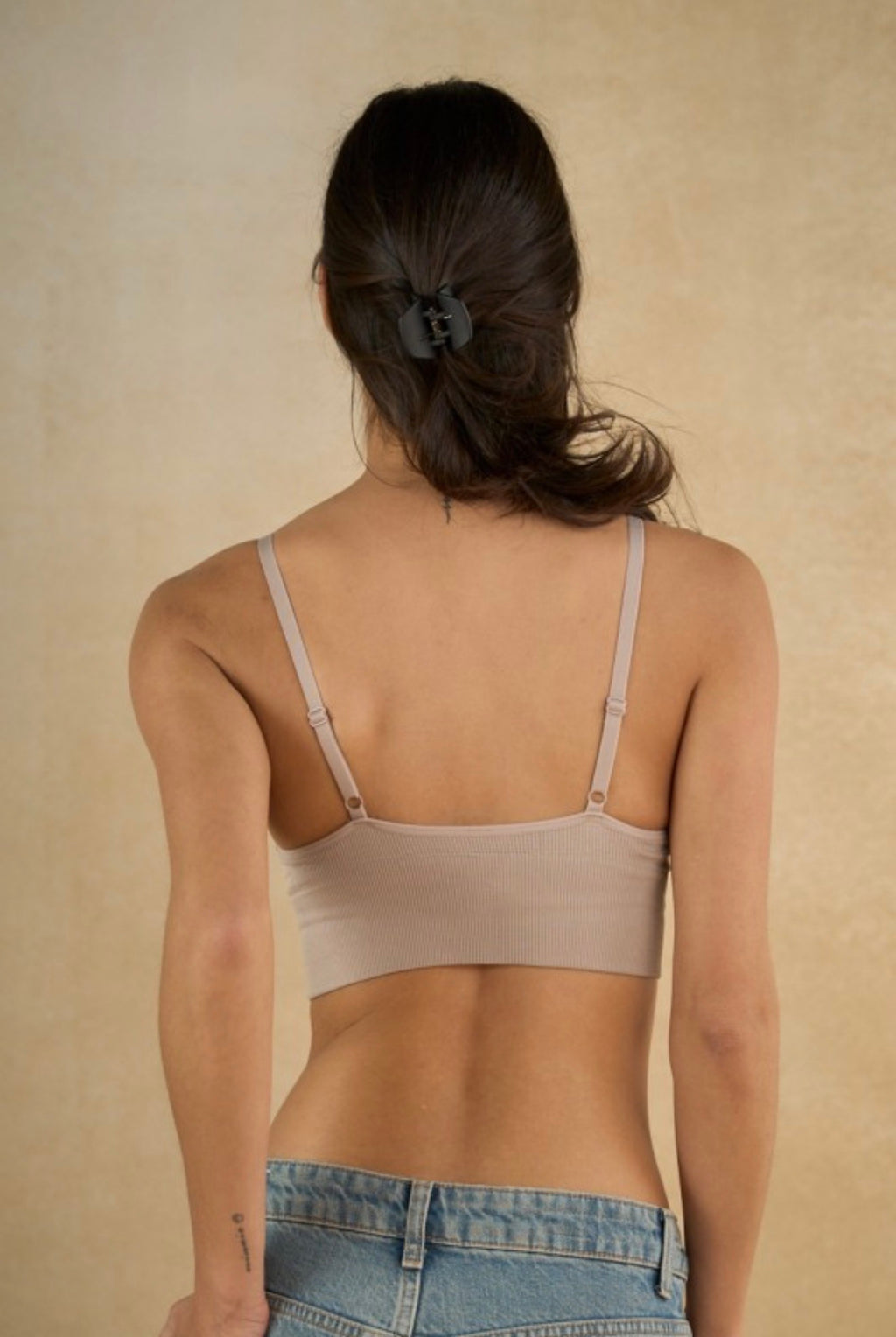 SEAMLESS RIBBED TOP