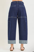 PLEATED BARREL CUFF JEANS