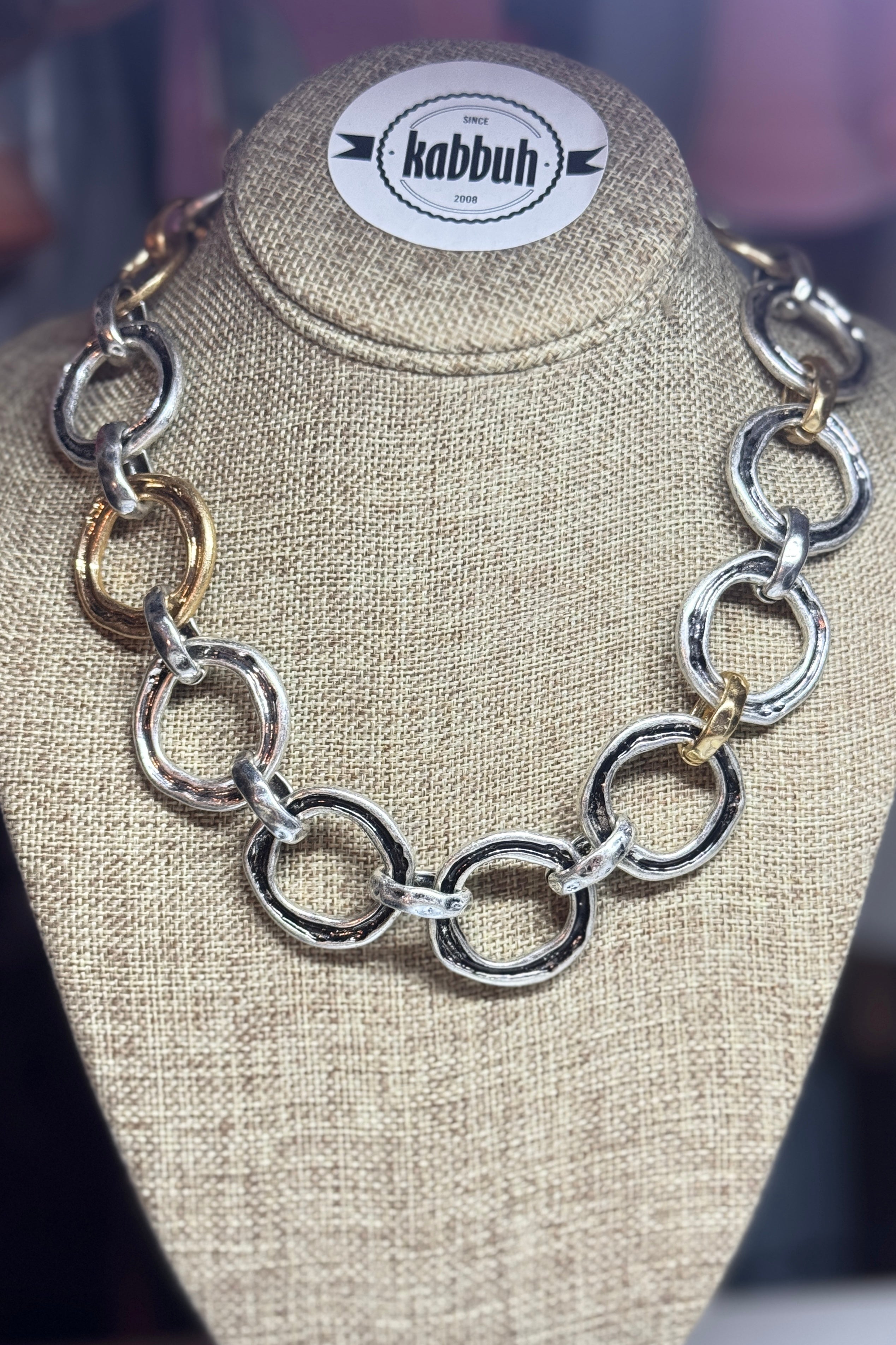 PLAIN RAMONA NECKLACE