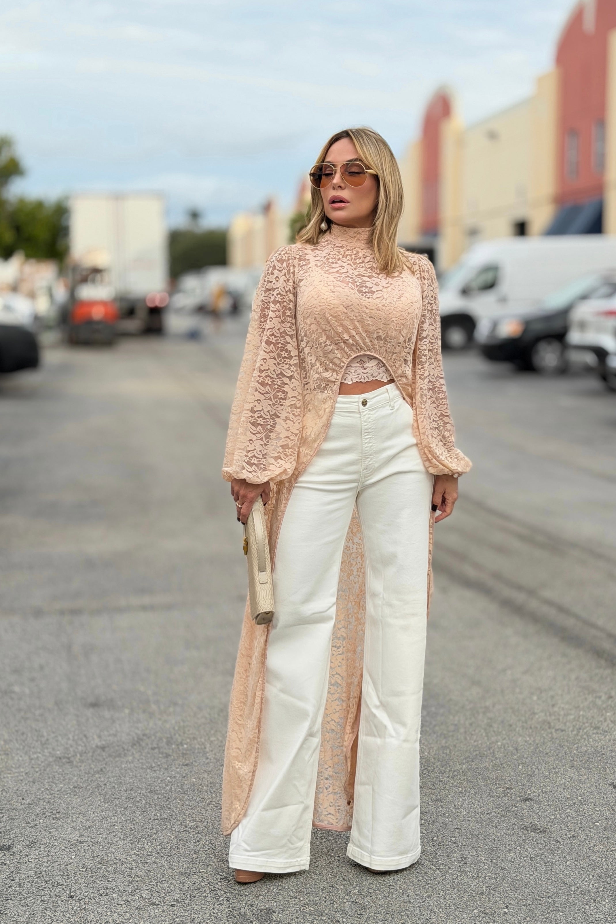 BRITANNY SIRENS ENCAJE BLOUSE