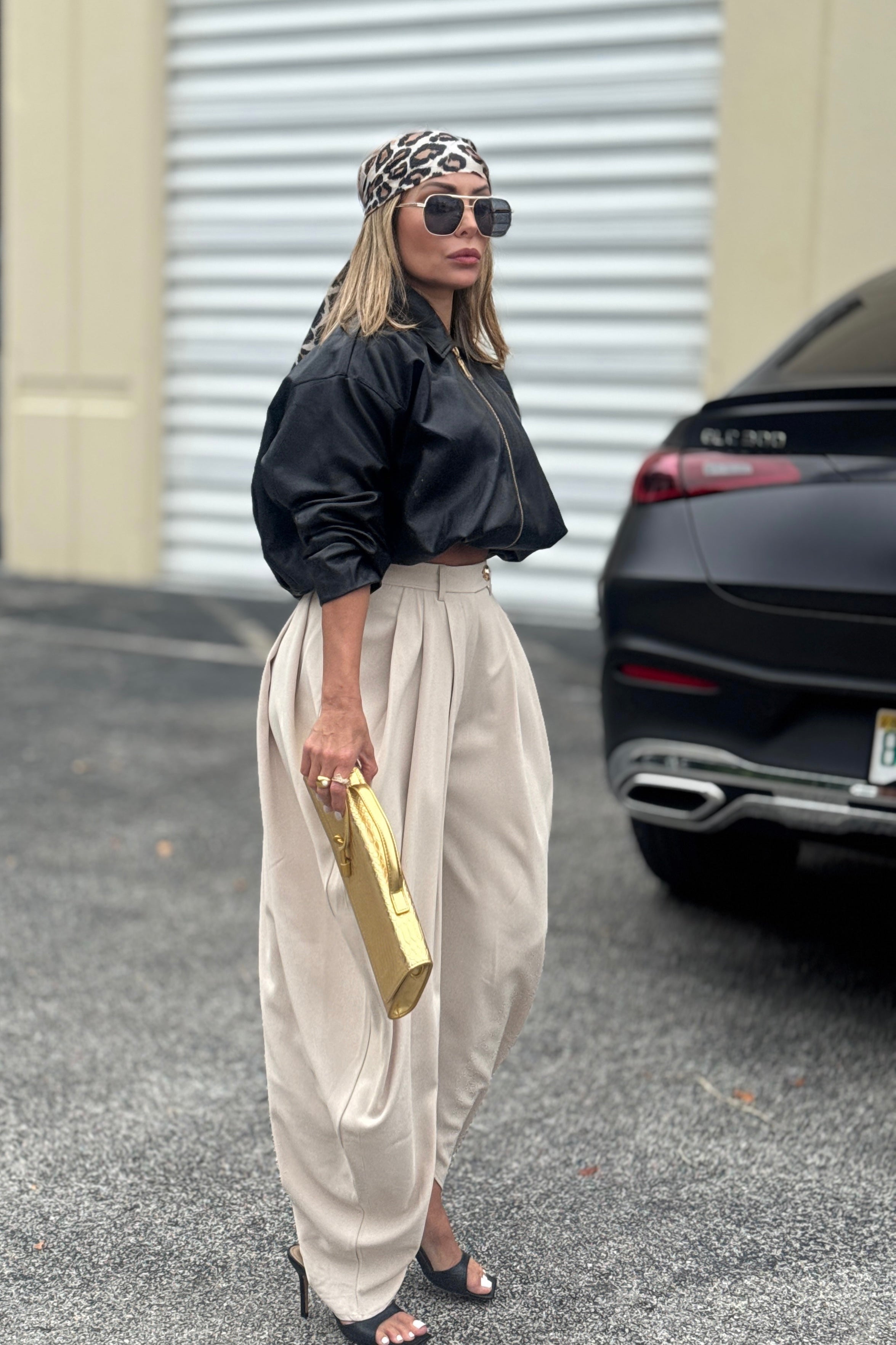 LEATHER BOMBER JACKET