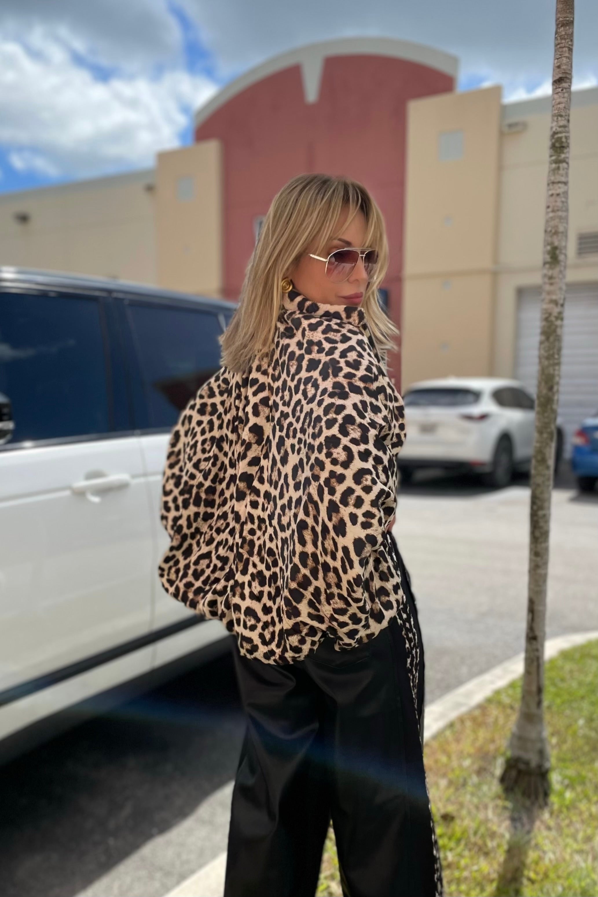 EXCLUSIVE ANIMAL PRINT JACKET
