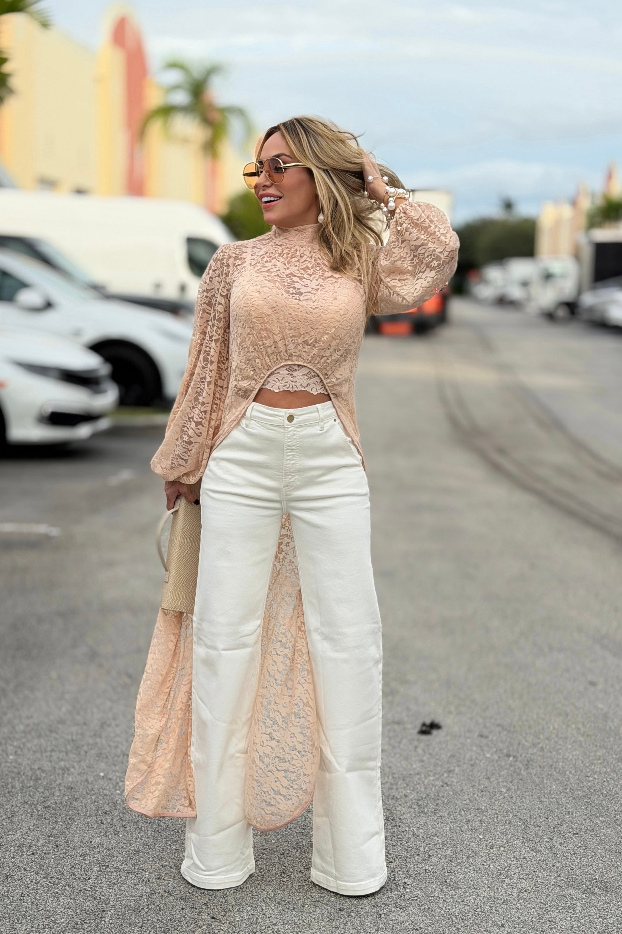 BRITANNY SIRENS ENCAJE BLOUSE