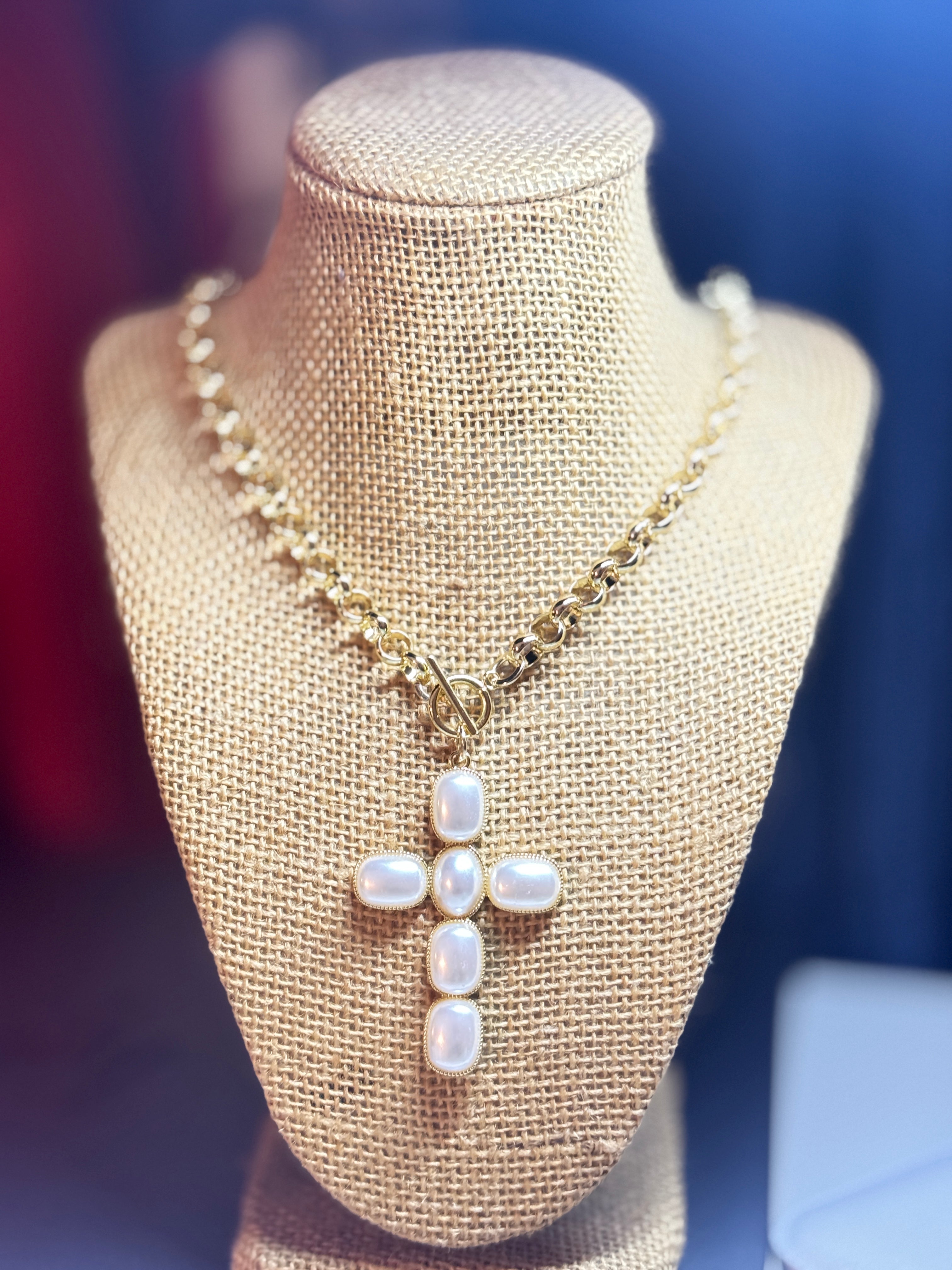 NICKY CRUZ NECKLACE