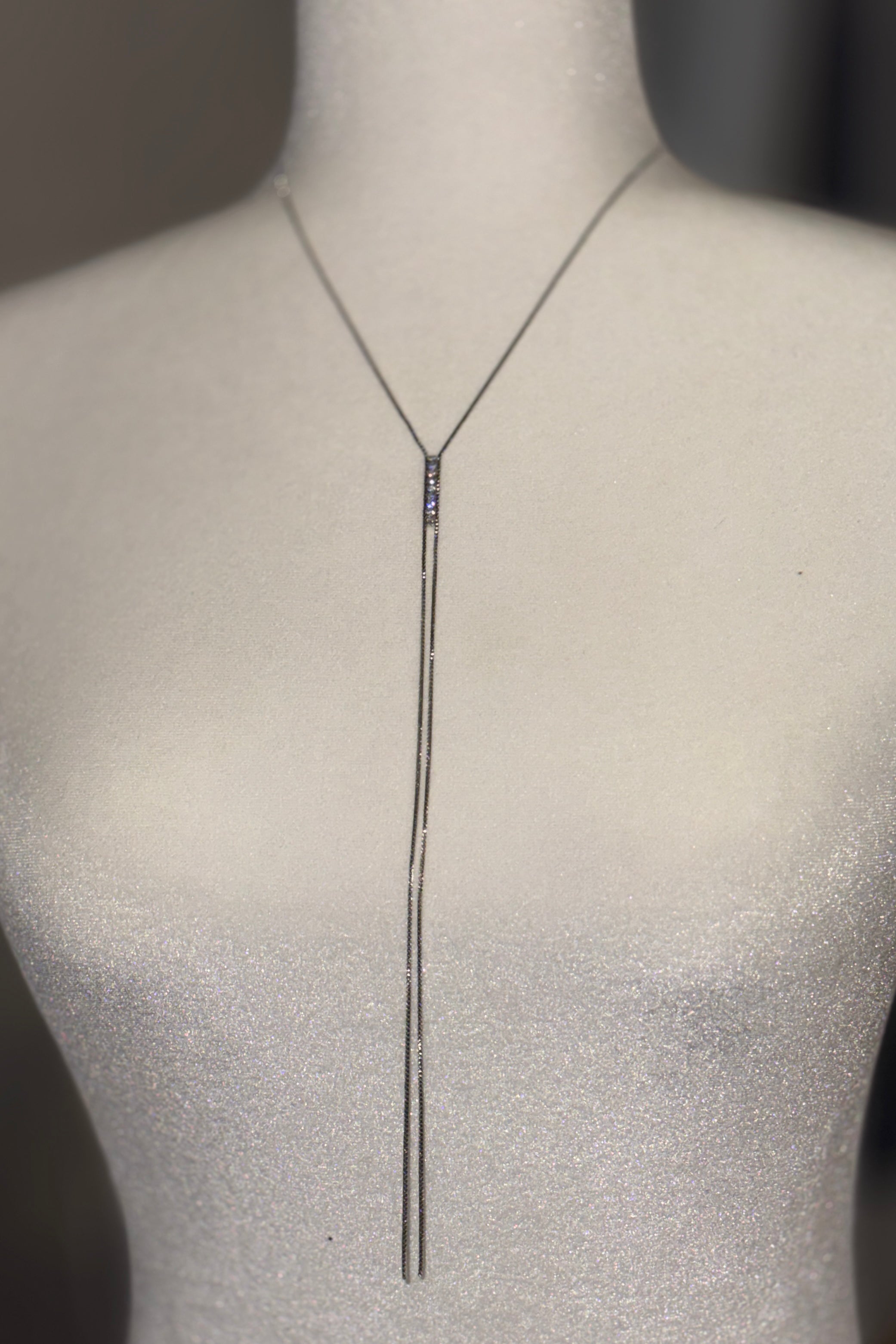 RENATTA LONG NECKLACE