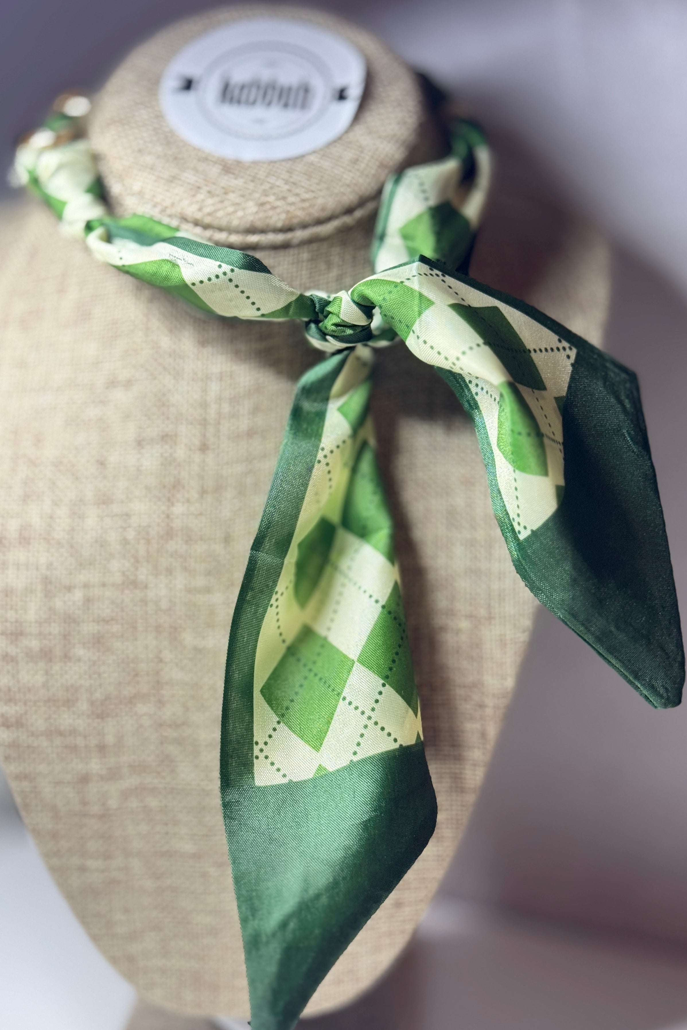 PAÑUELOS DE COLLAR / SCARF NECKLACE