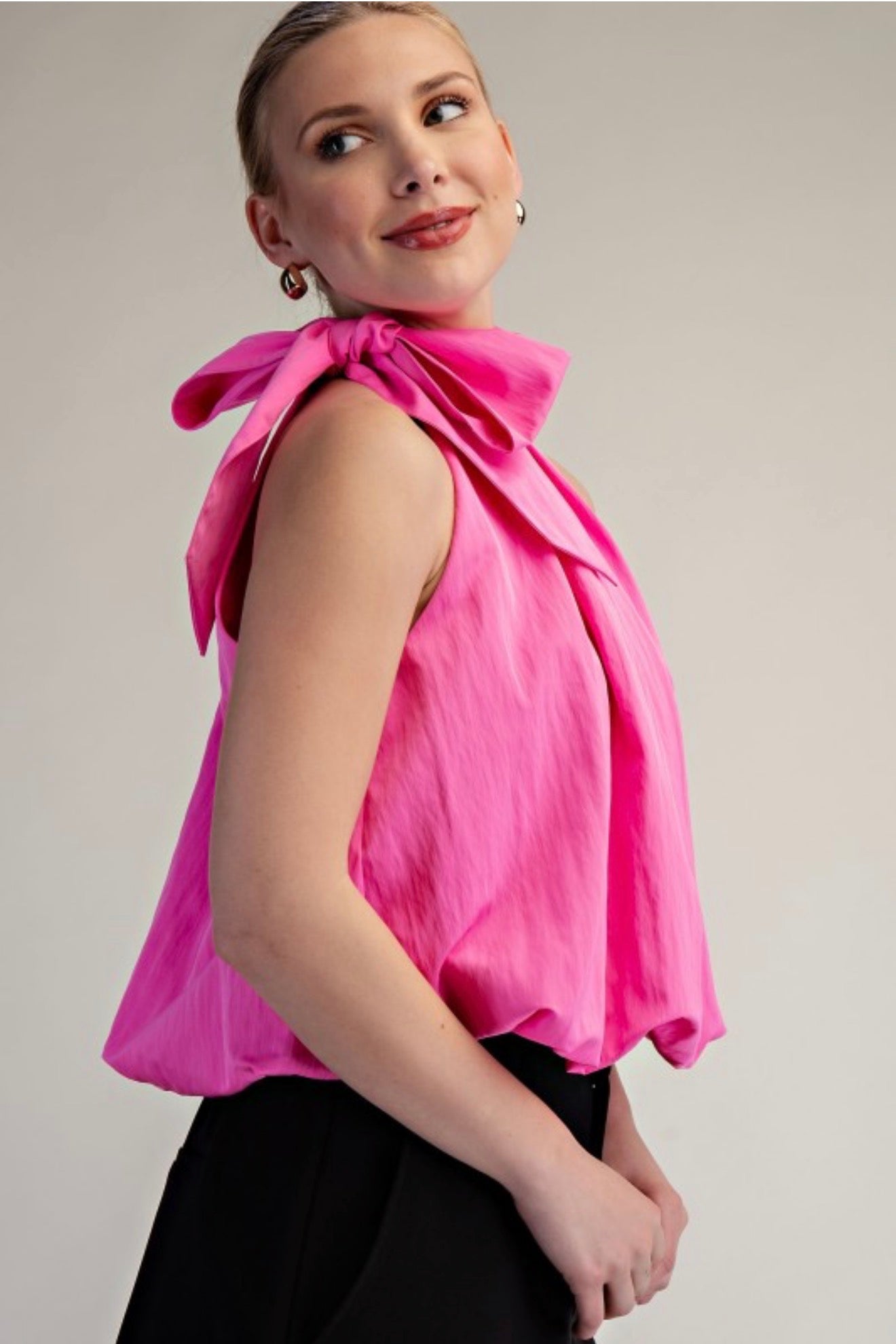 BOW HALTER BUBBLE TOP